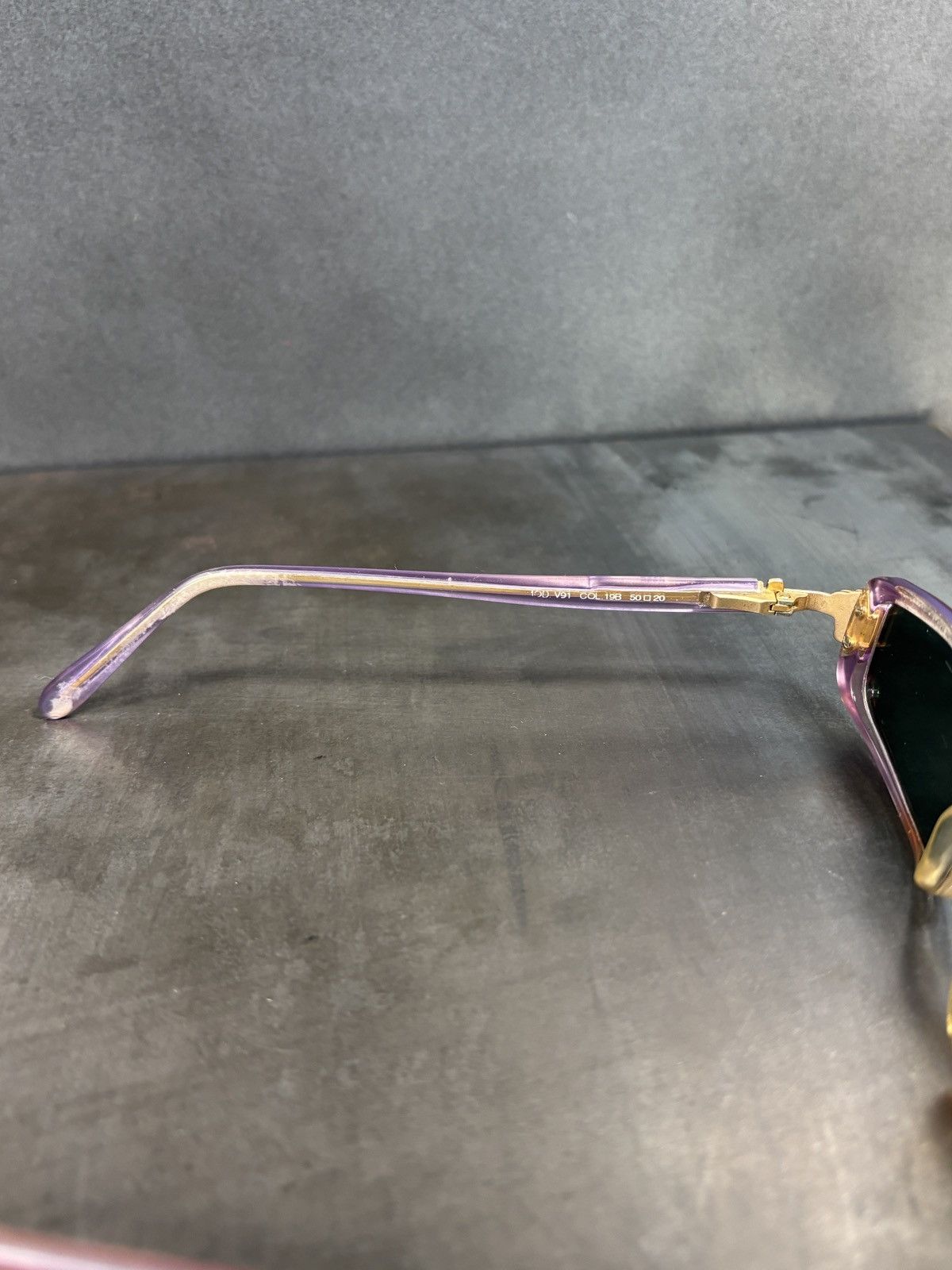 Versace Y2K Vintage Versace Sunglasses Petite Bayonetta 2000s Medusa Size ONE SIZE - 9 Thumbnail