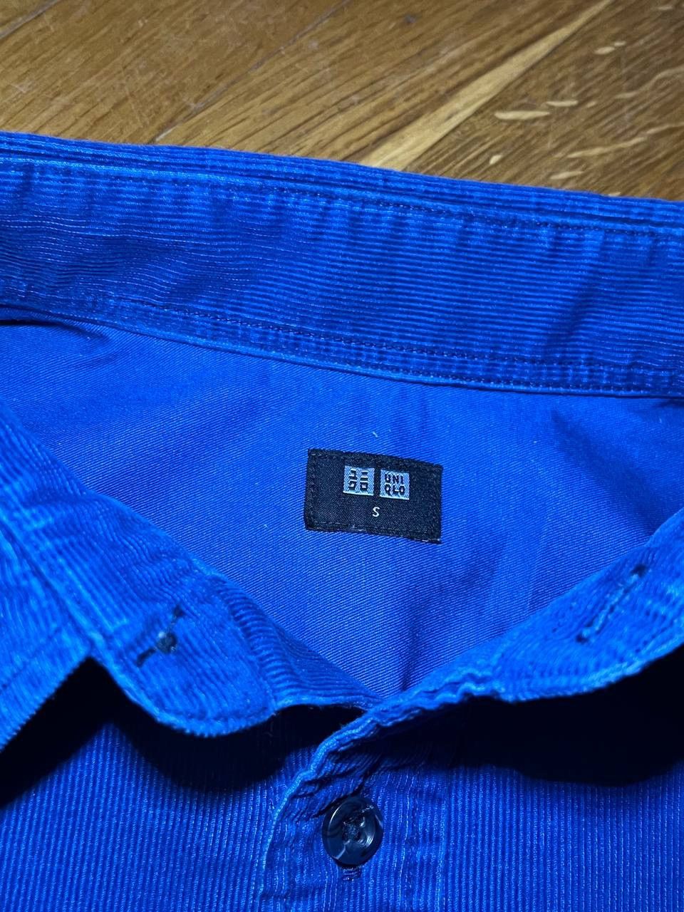 Other Uniqlo basic cotton blue denim shirt Size US S / EU 44-46 / 1 - 3 Thumbnail