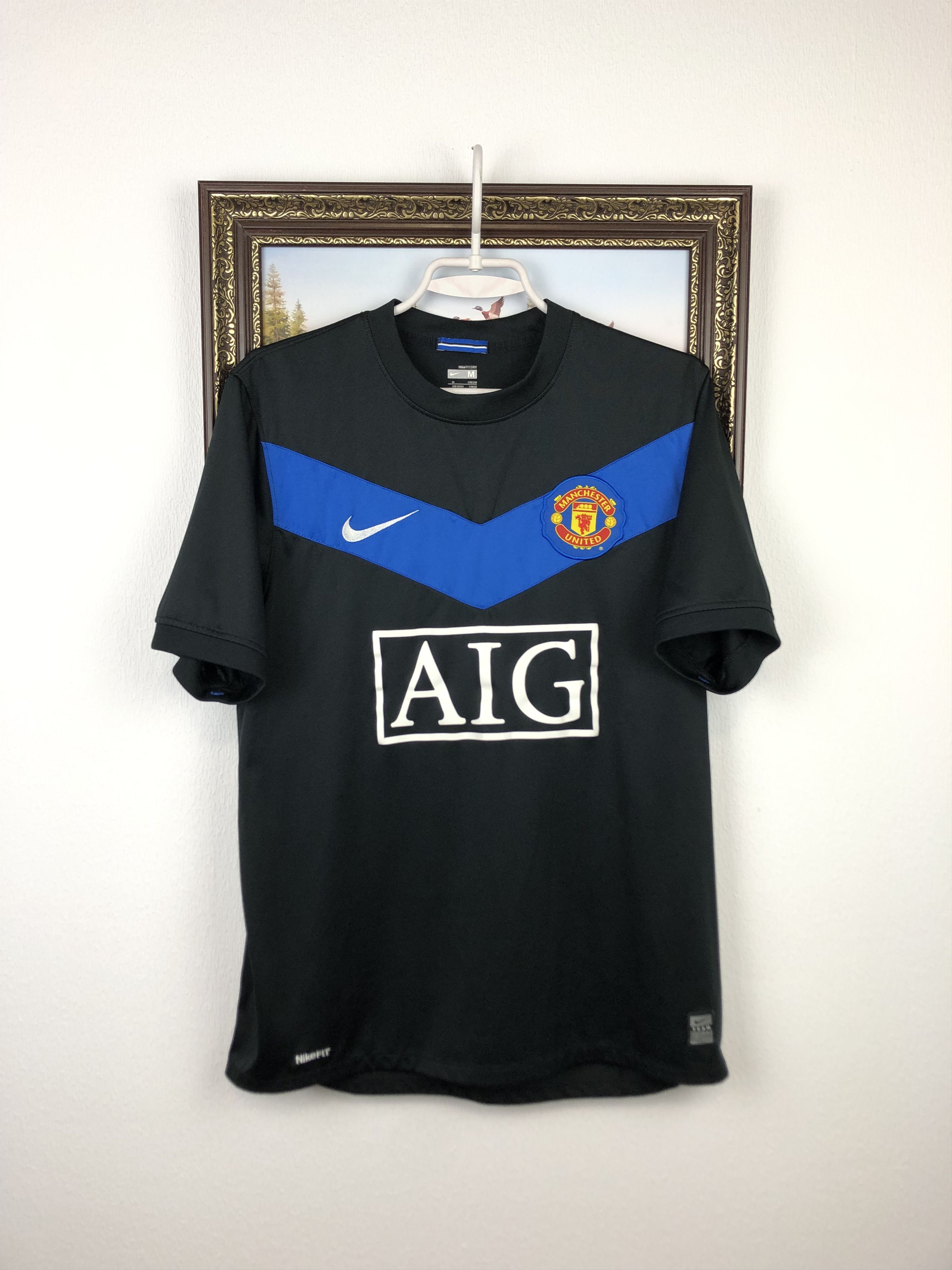 Nike Manchester United football shirt 2009 Soccer Nike Jersey Size US M / EU 48-50 / 2 - 1 Thumbnail