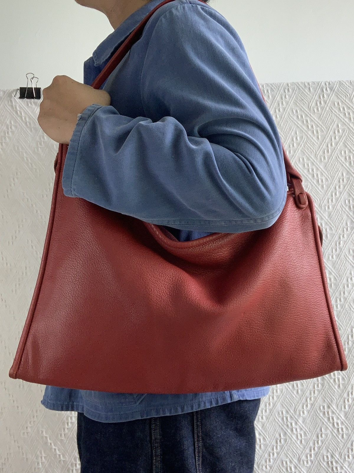 Japanese Brand Maat France Asymetrical Red Leather Shoulder Bag Size ONE SIZE - 1 Thumbnail