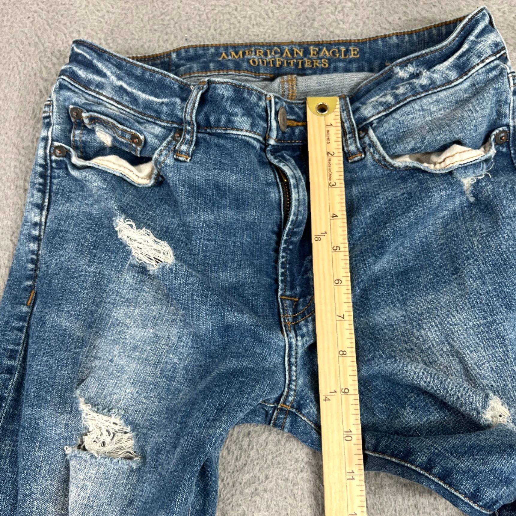 American Eagle Outfitters American Eagle Jeans Adult 30x32 Denim Light Wash Slim Fit Blue USA Mens Size US 30 / EU 46 - 3 Thumbnail