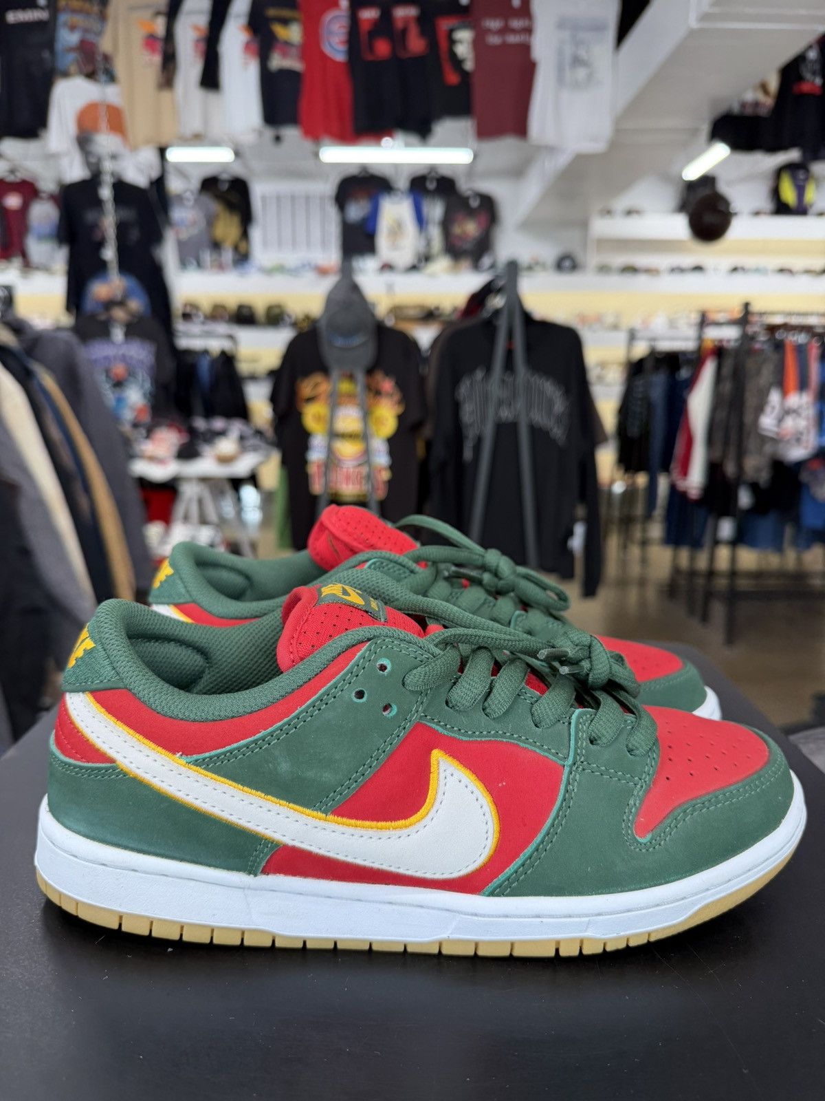 Nike Nike SB Dunk Low Seattle Supersoncis Size 8.5 (2024) Size US 8.5 / EU 41-42 - 6 Thumbnail