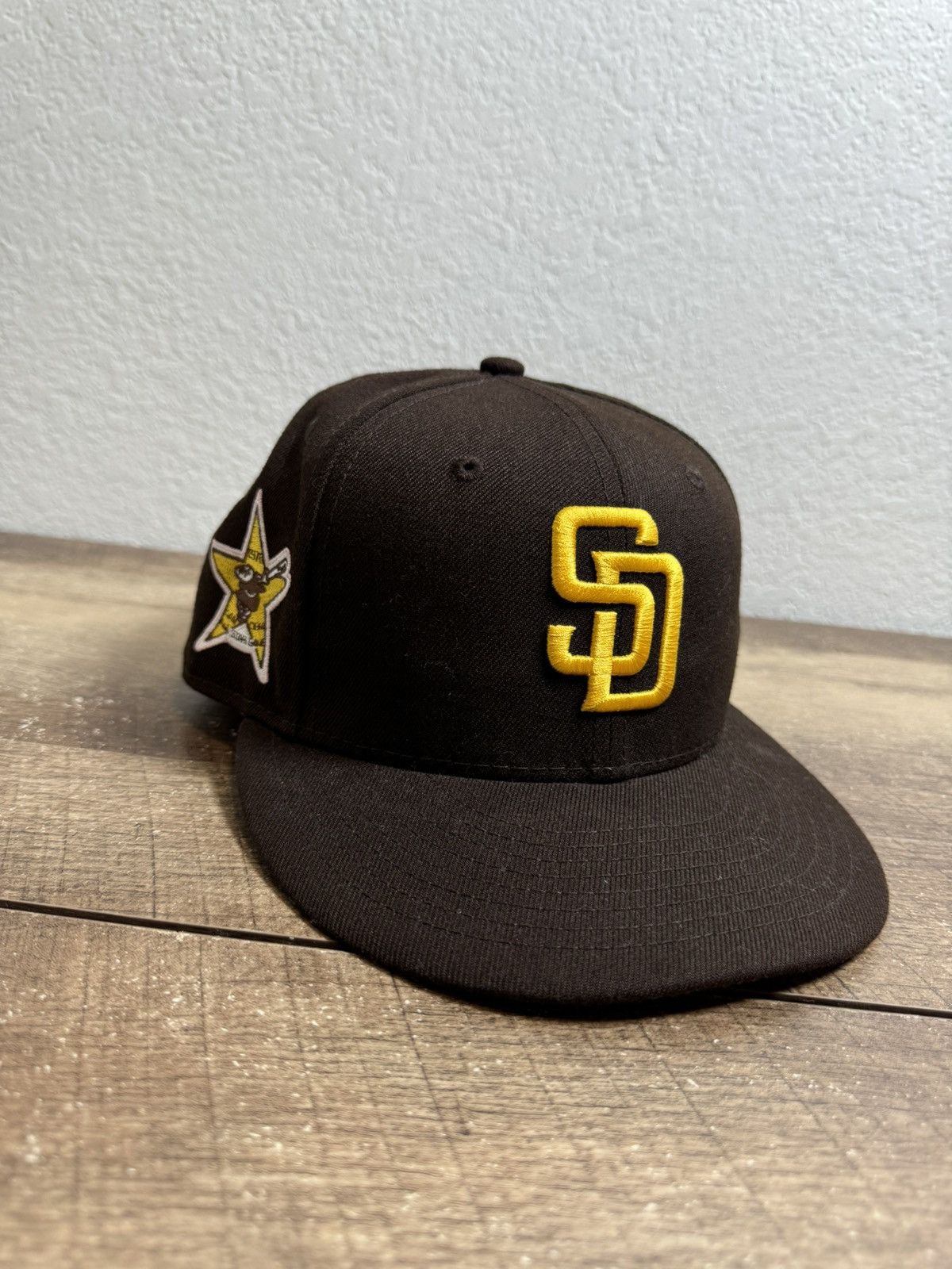 New Era San Diego Padres 1978 All-Star Patch Brown Fitted Hat Pink 7 Size ONE SIZE - 1 Thumbnail