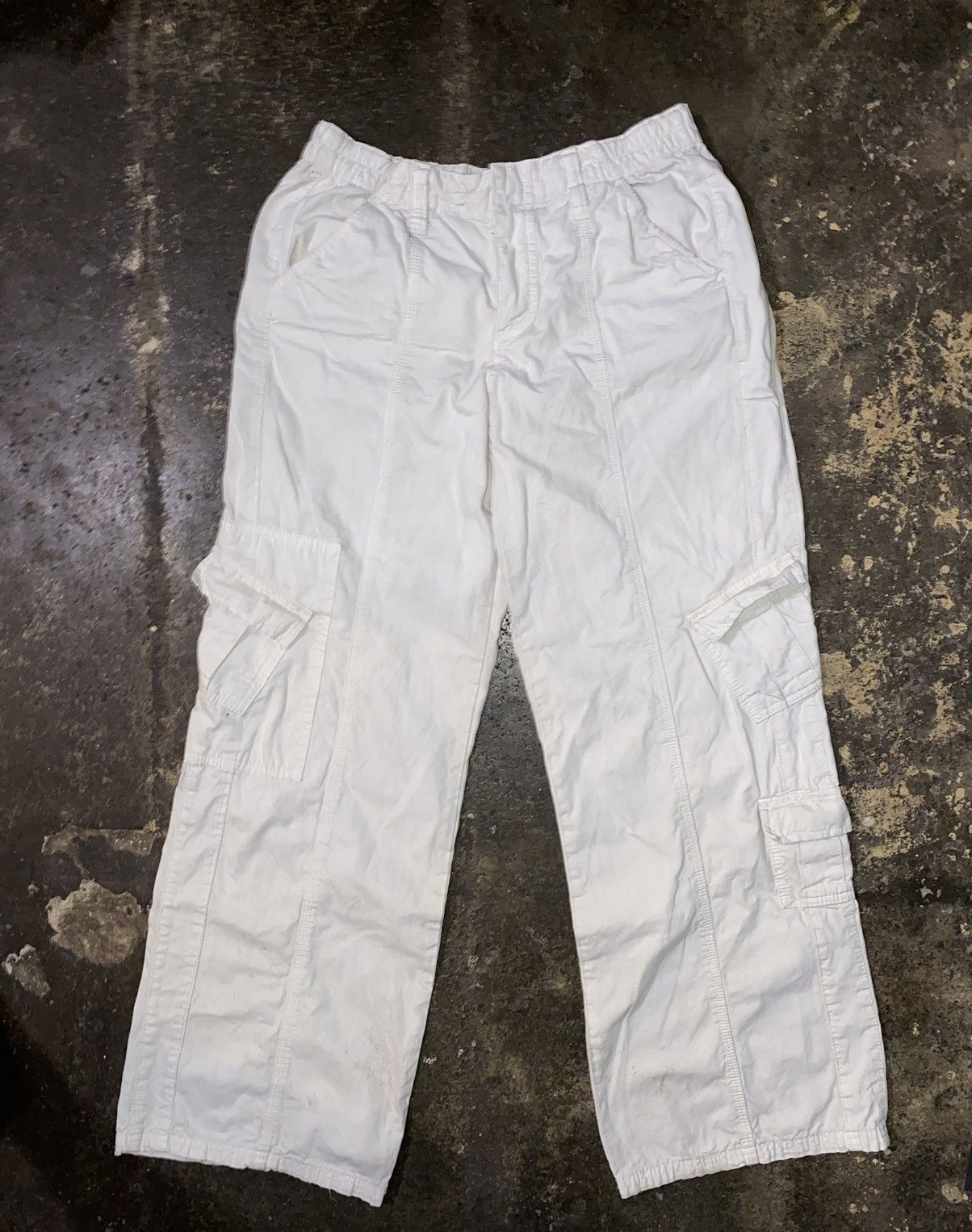 Bdg × Japanese Brand BDG wide leg parachute y2k cargo pants jaded gorpcore skate Size US 31 - 1 Thumbnail