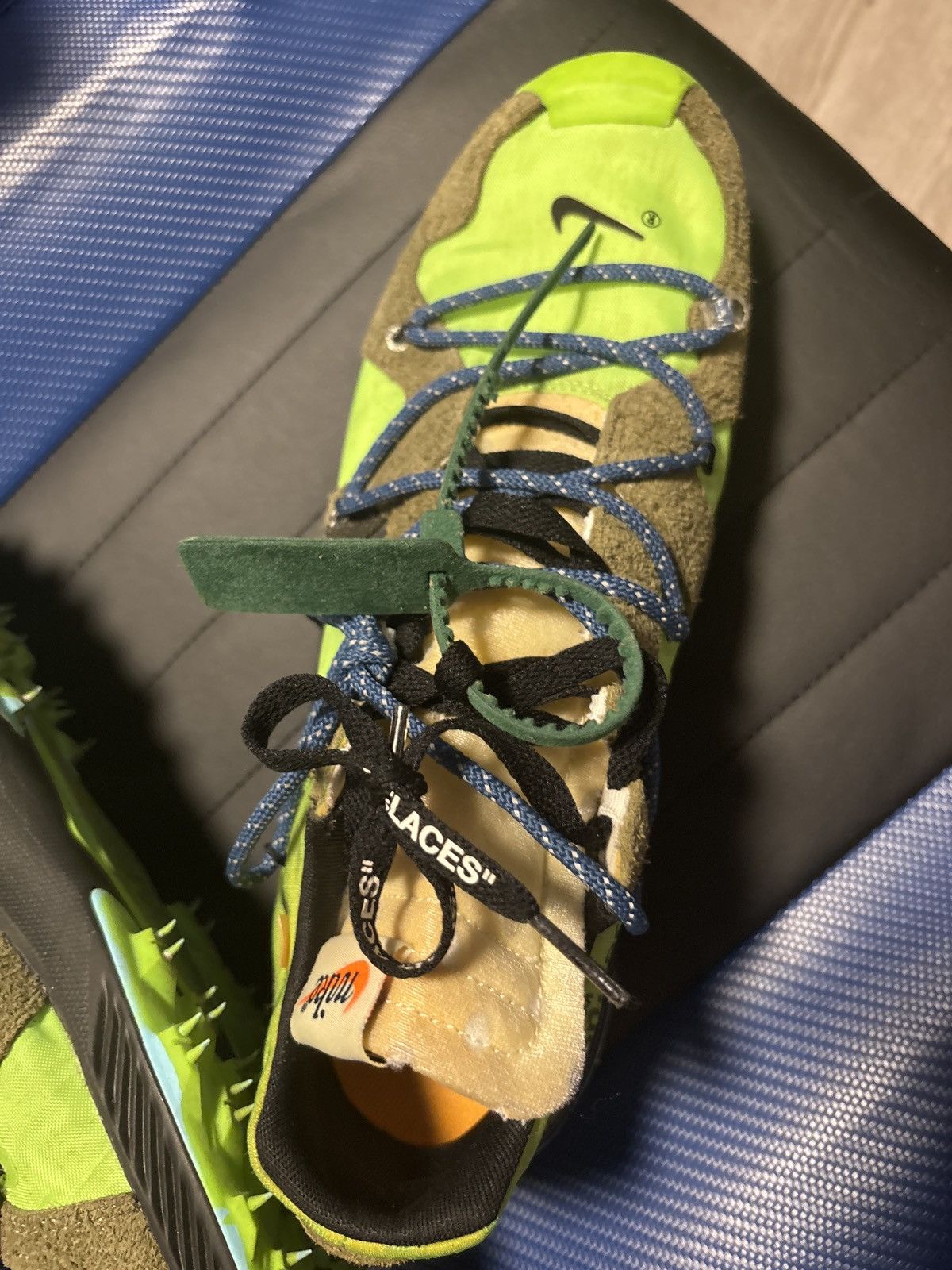 Off-White Off-White x Wmns Air Zoom Terra Kiger 5 'Athlete in Progress Size US 14 / EU 47 - 6 Thumbnail