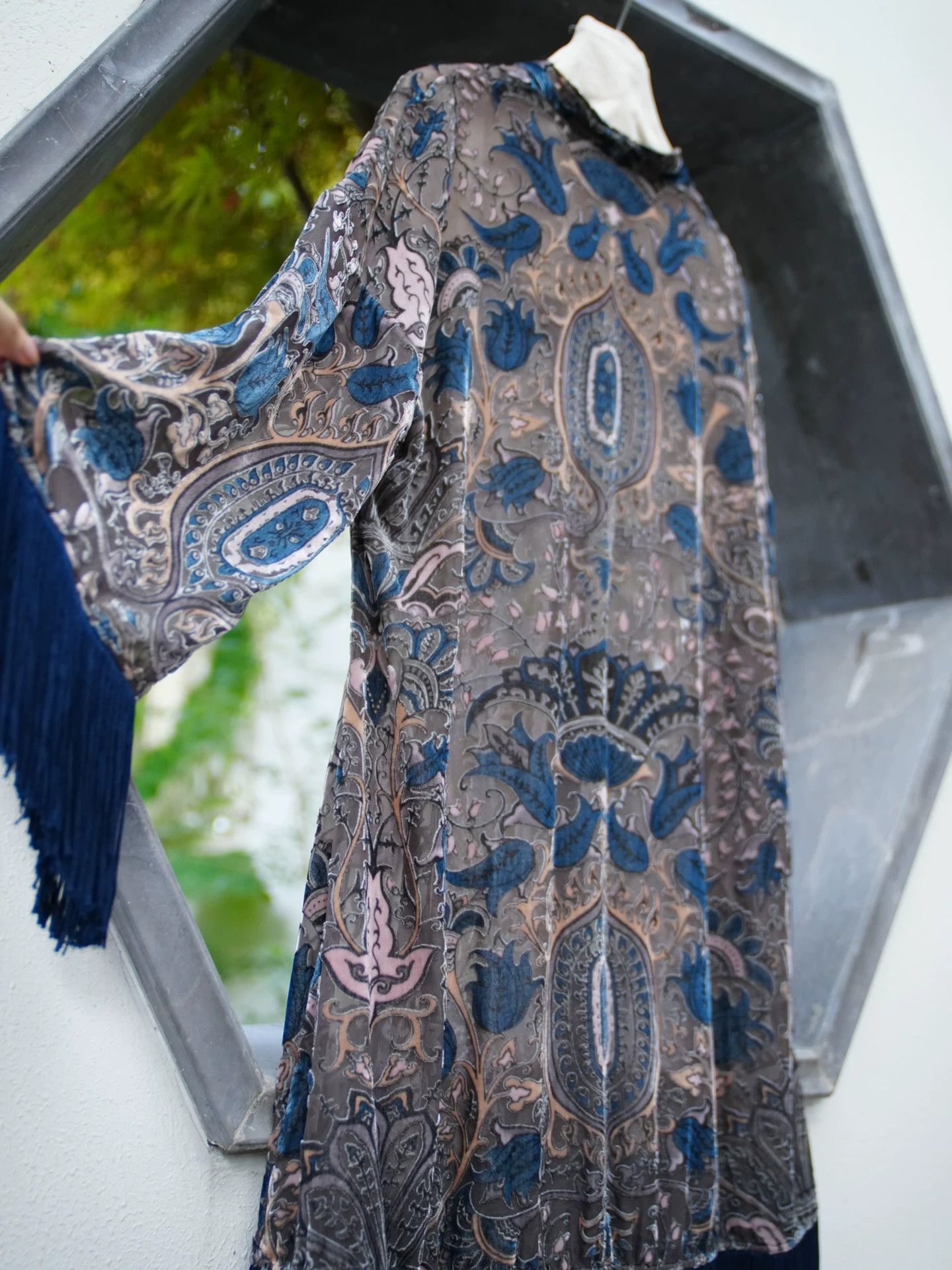 Vintage US Vintage Burnout Velvet Tassel Duster Size ONE SIZE - 7 Thumbnail