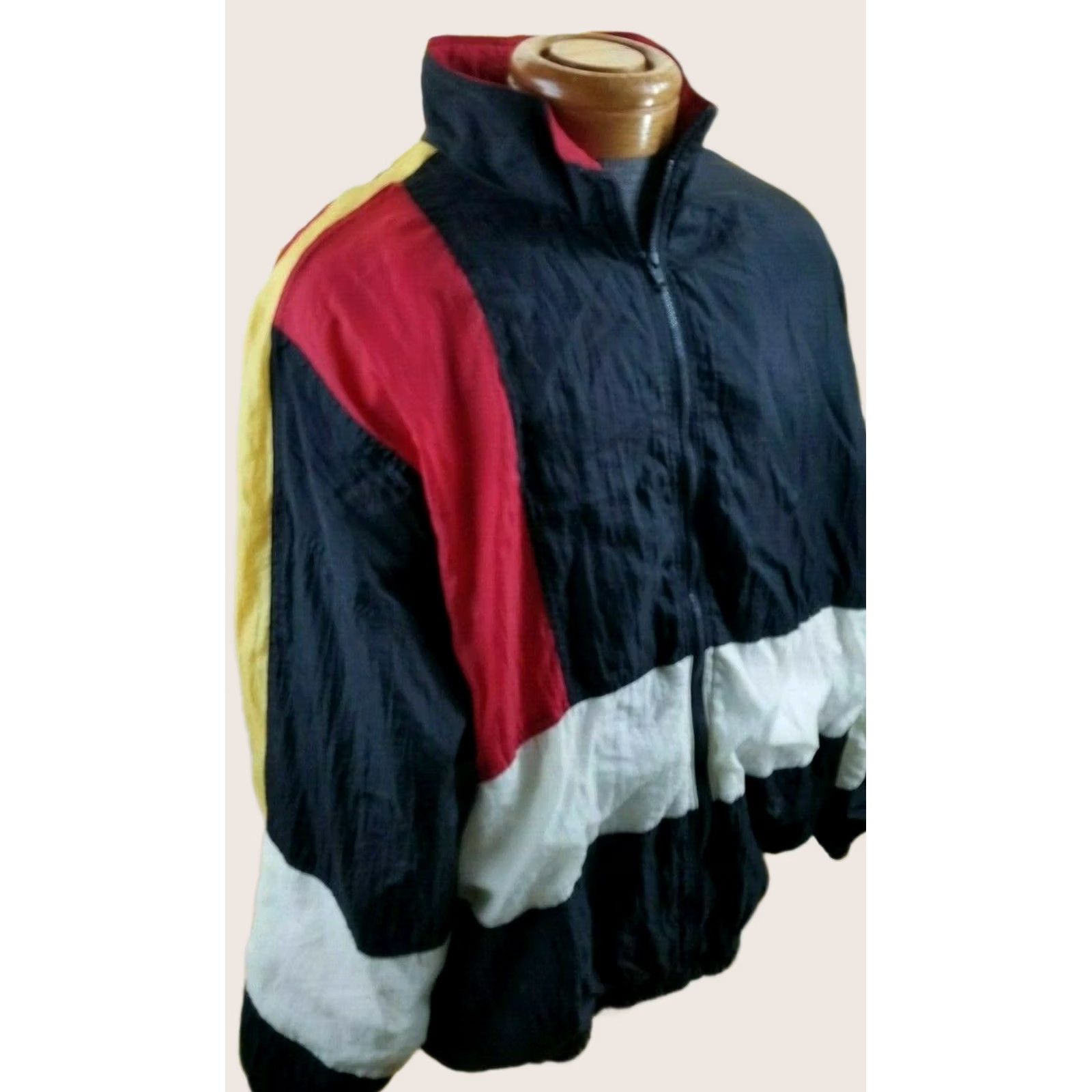 Vintage Cheetah Sport Vintage 1980s Red Sweat Jacket - XXL - Smoke Free Size US XXL / EU 58 / 5 - 1 Thumbnail