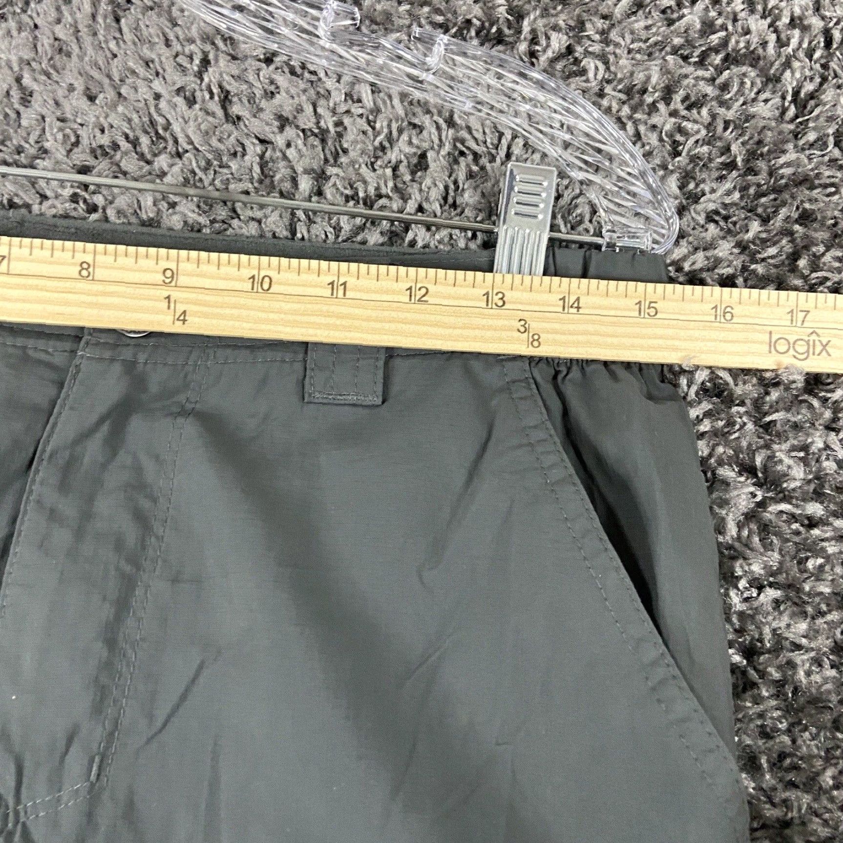 Vintage COLUMBIA Omni Shade Cargo Shorts Men’s 30 Gray Sun Protection Size US 30 / EU 46 - 7 Thumbnail