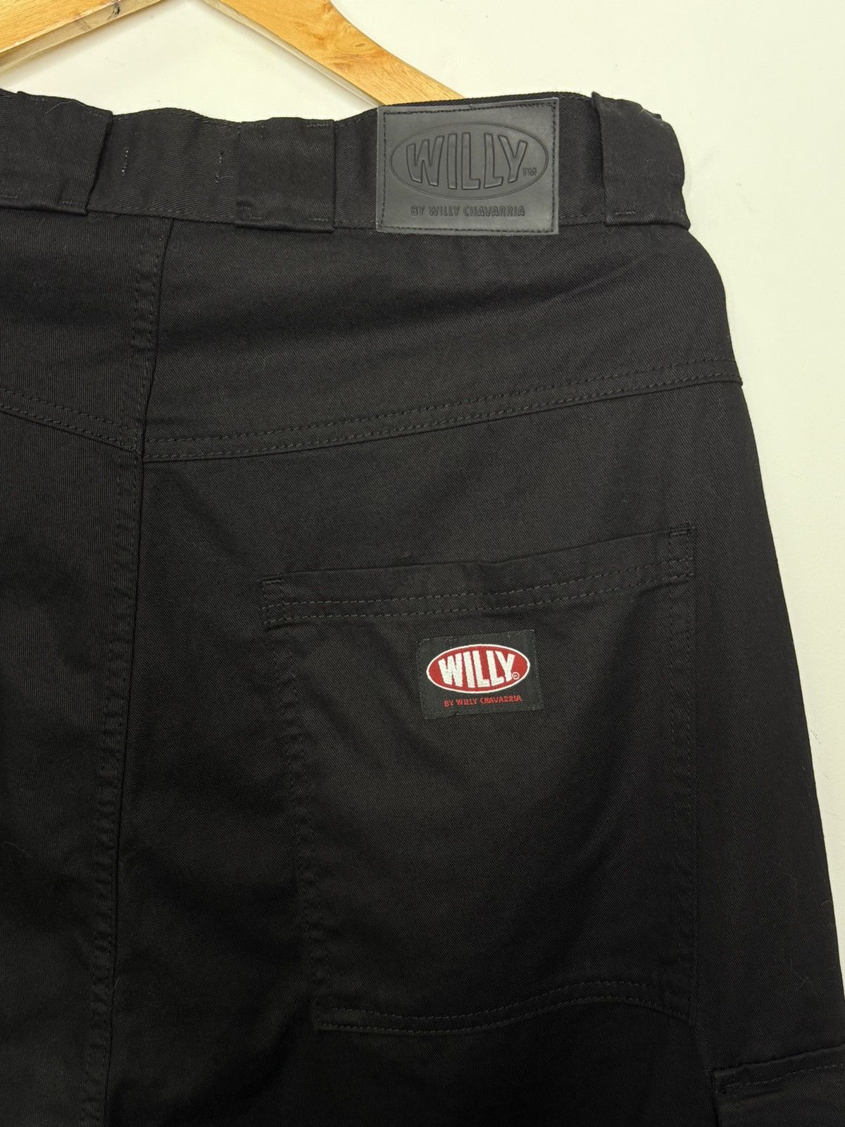 Willy Chavarria WILLY CHAVARRIA CARGO SHORTS Size US 32 / EU 48 - 6 Thumbnail