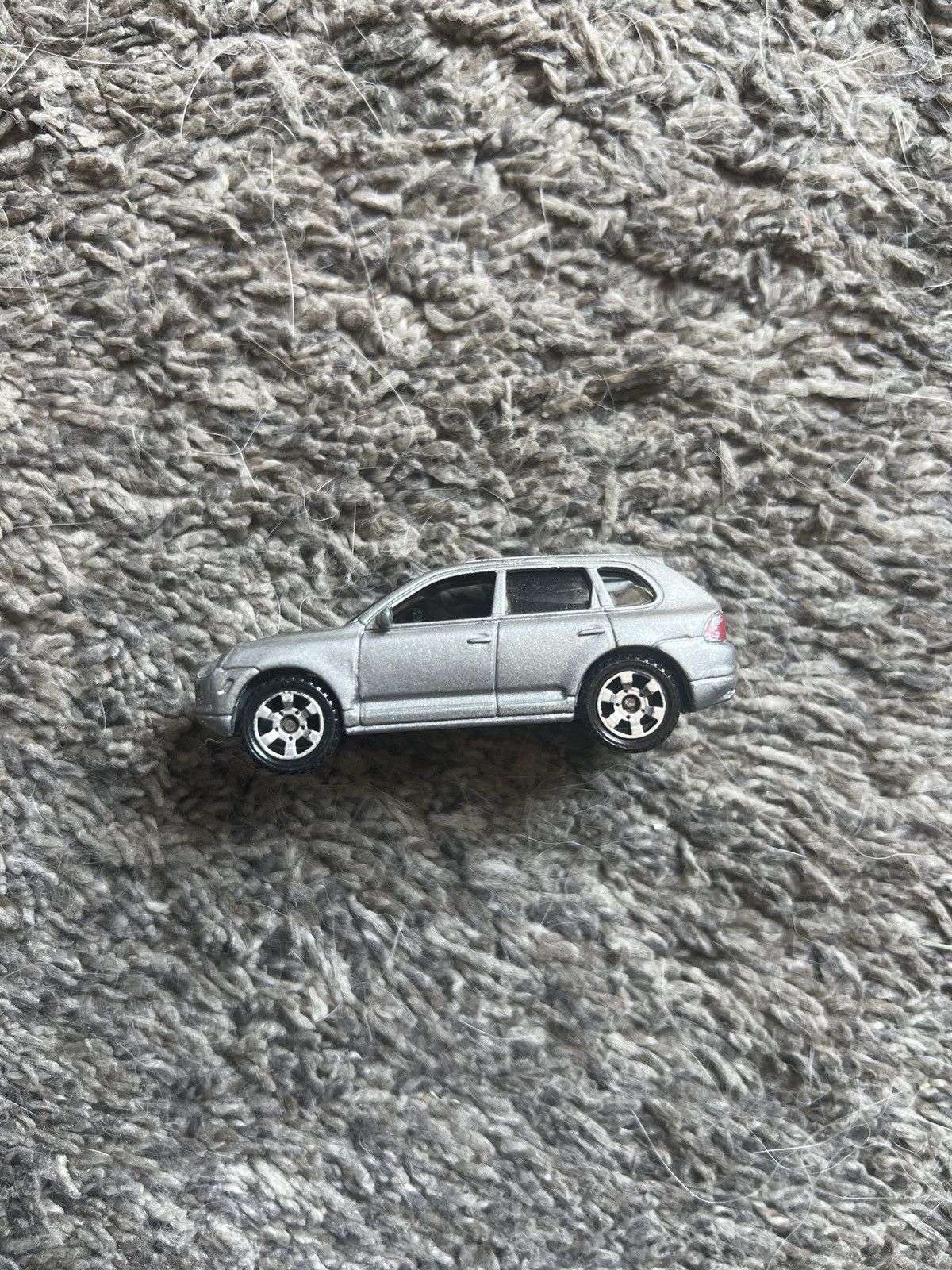 Porsche Design 2004 Mattel Matchbox Porsche Cayenne Turbo Size ONE SIZE - 2 Thumbnail