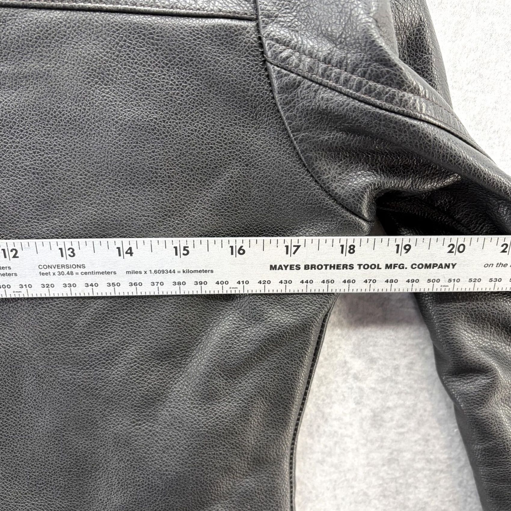 Mossimo Mossimo Leather Jacket Womens Small Black Button Front Lined Short Coat/ Jacket with Pockets Bead? Size S / US 4 / IT 40 - 7 Thumbnail