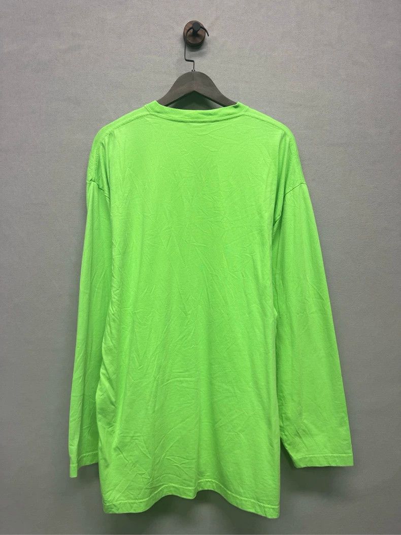 Balenciaga Balenciaga Green four-language long-sleeve Size US XS / EU 42 / 0 - 5 Thumbnail