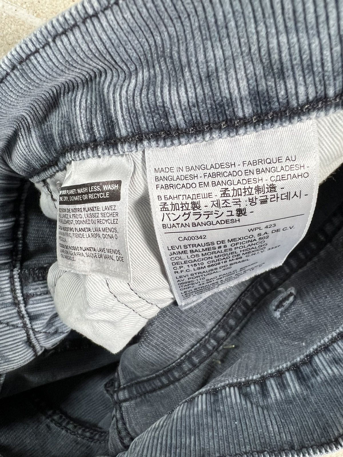 Levi's Levis Big E Jeans Corduroy Pants 502 Premium Mens 40x29 Size US 40 / EU 56 - 13 Thumbnail