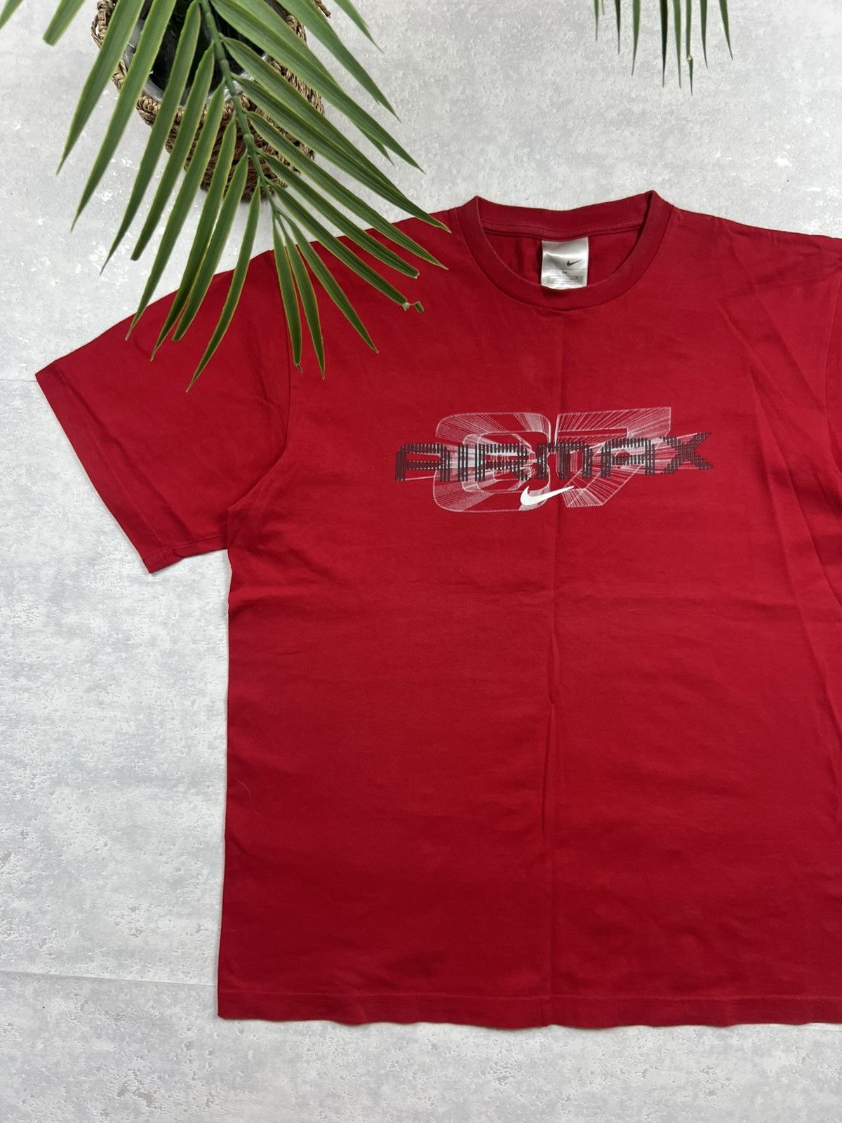 Nike 90s Nike Air Max Vintage Y2K Oversized Big Logo Tee T-Shirt Size US XL / EU 56 / 4 - 2 Thumbnail