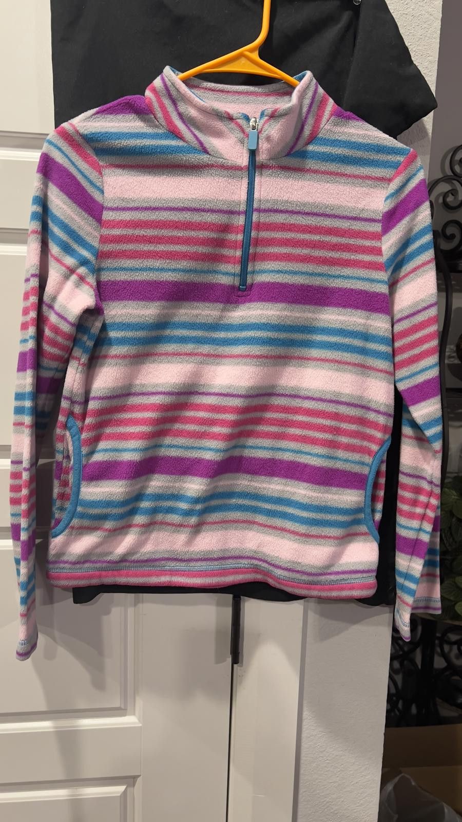 Faded Glory Faded Glory XL Lightweight Striped Pullover Size ONE SIZE - 1 Thumbnail