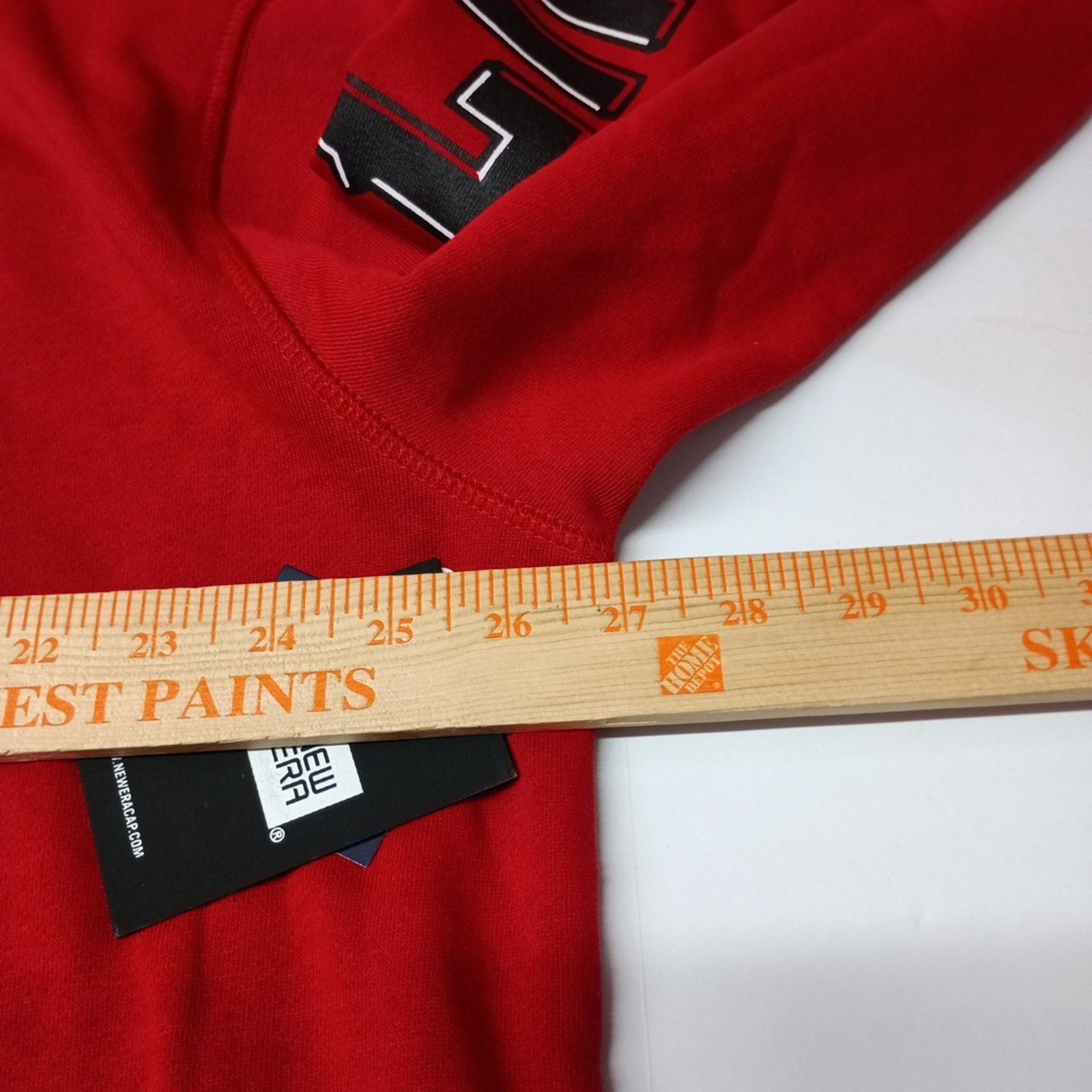 New Era MLB Men’s Cincinnati Reds Cincy Hoodie Size 2XL Red New Era Size US XXL / EU 58 / 5 - 6 Thumbnail