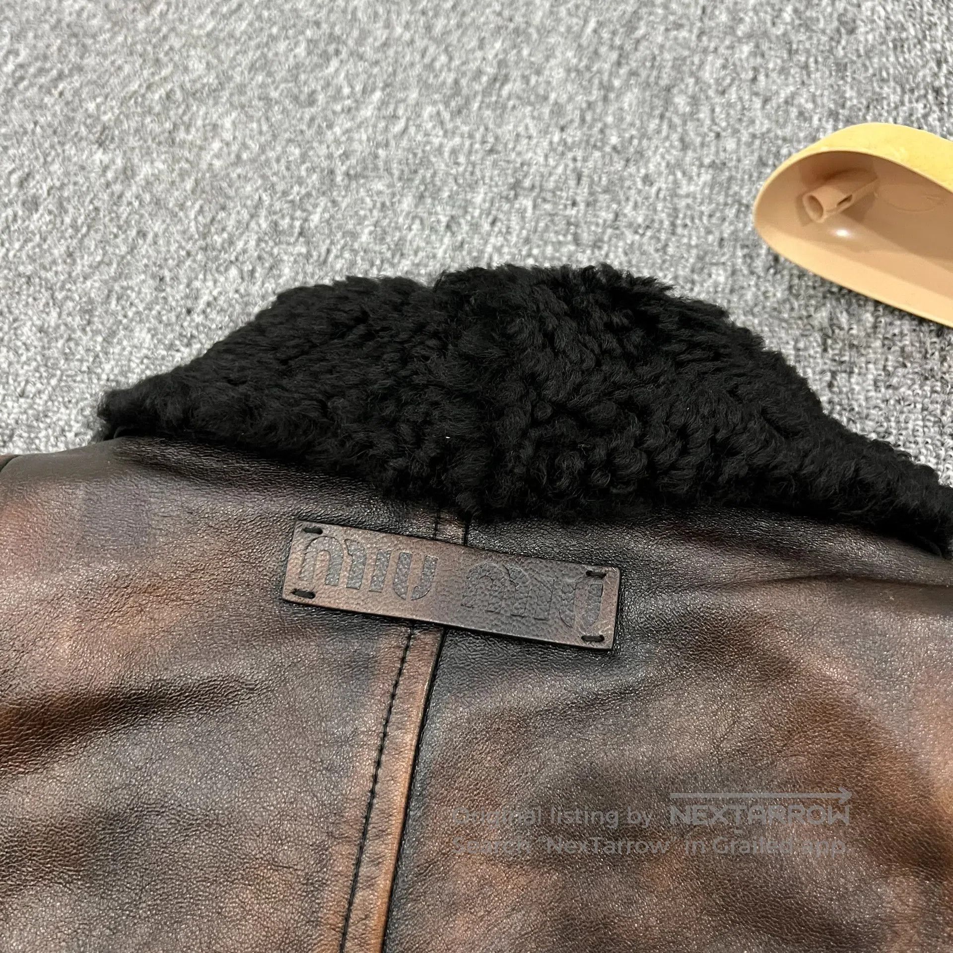 Miu Miu miu miu Removable fur collar, short-length color-changing Size S / US 4 / IT 40 - 4 Thumbnail