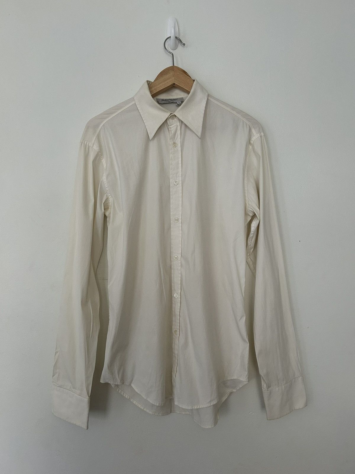 Yves Saint Laurent Yves Saint Laurent Classic cream shirt Size US M / EU 48-50 / 2 - 1 Thumbnail