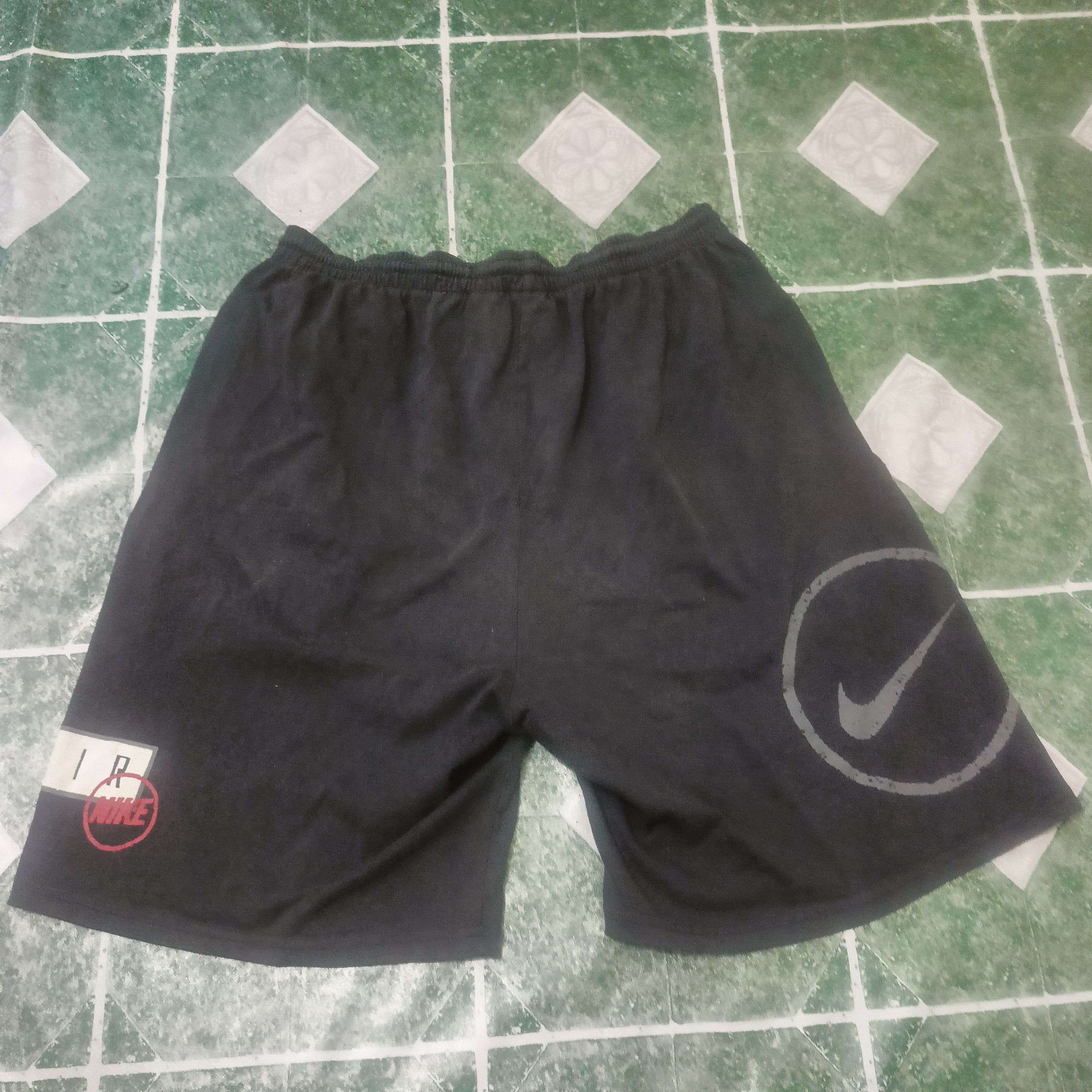 Nike × Vintage Vintage nike Short Pants 90's Size US 32 / EU 48 - 6 Thumbnail