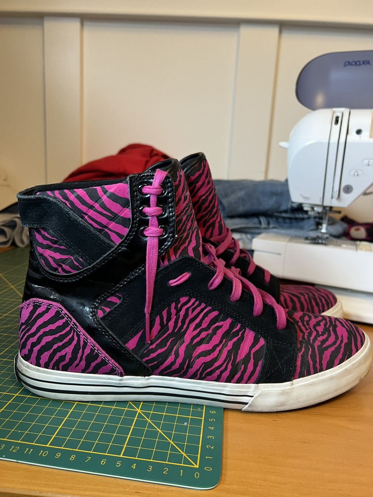Supra Vintage Supra Muska Skytop Black Magenta Zebra Striped shoes Size US 13 / EU 46 - 6 Thumbnail