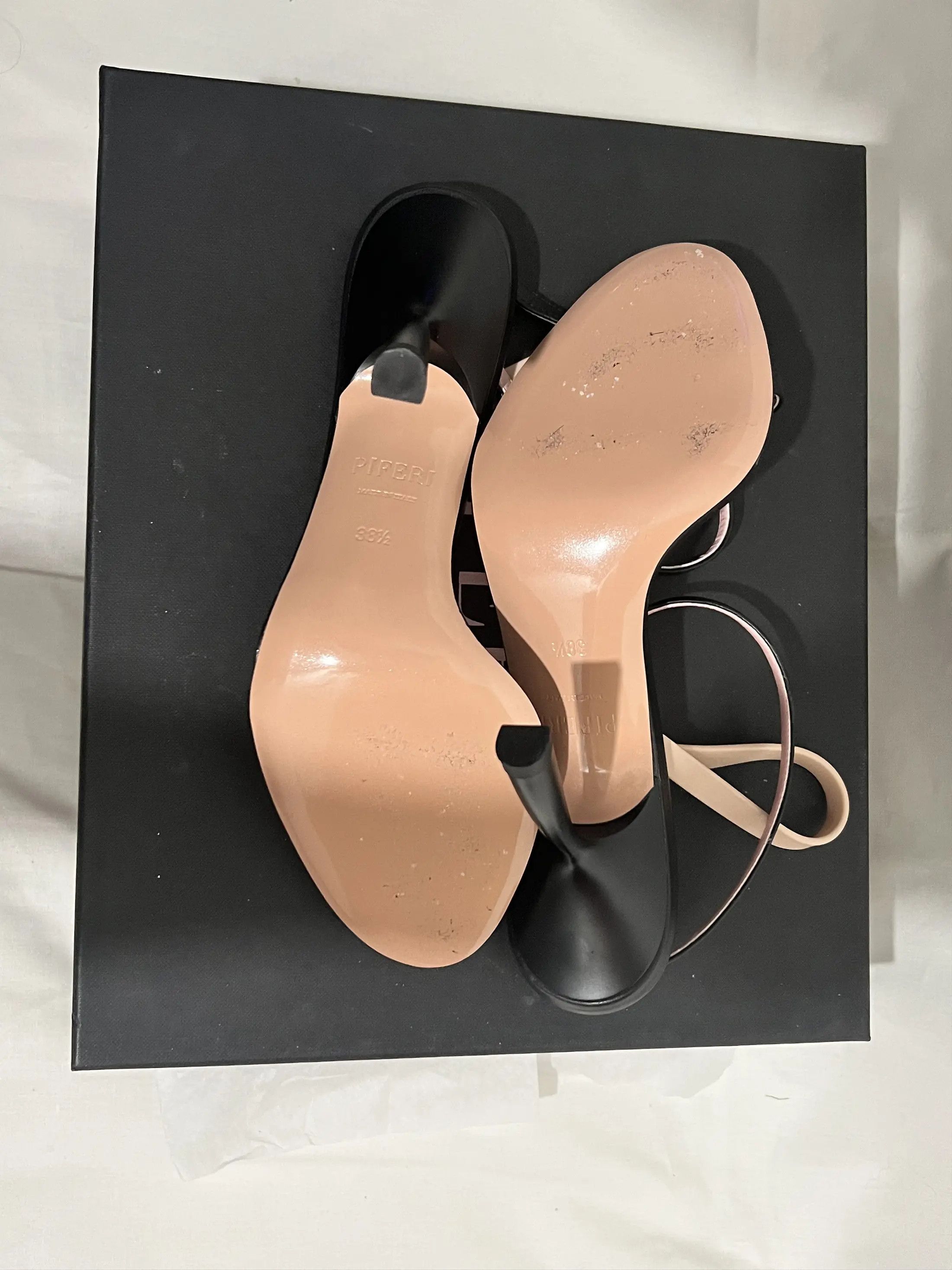 Other Comma-Heeled Sandals With Removable Sock Size US 8.5 / IT 38.5 - 7 Thumbnail