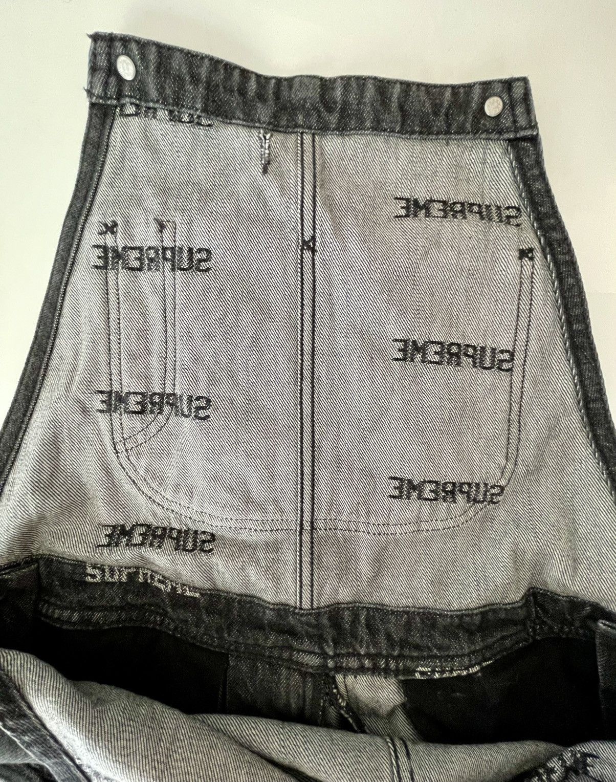 Supreme Supreme Logo Denim Overalls Size US 26 / EU 42 - 13 Thumbnail