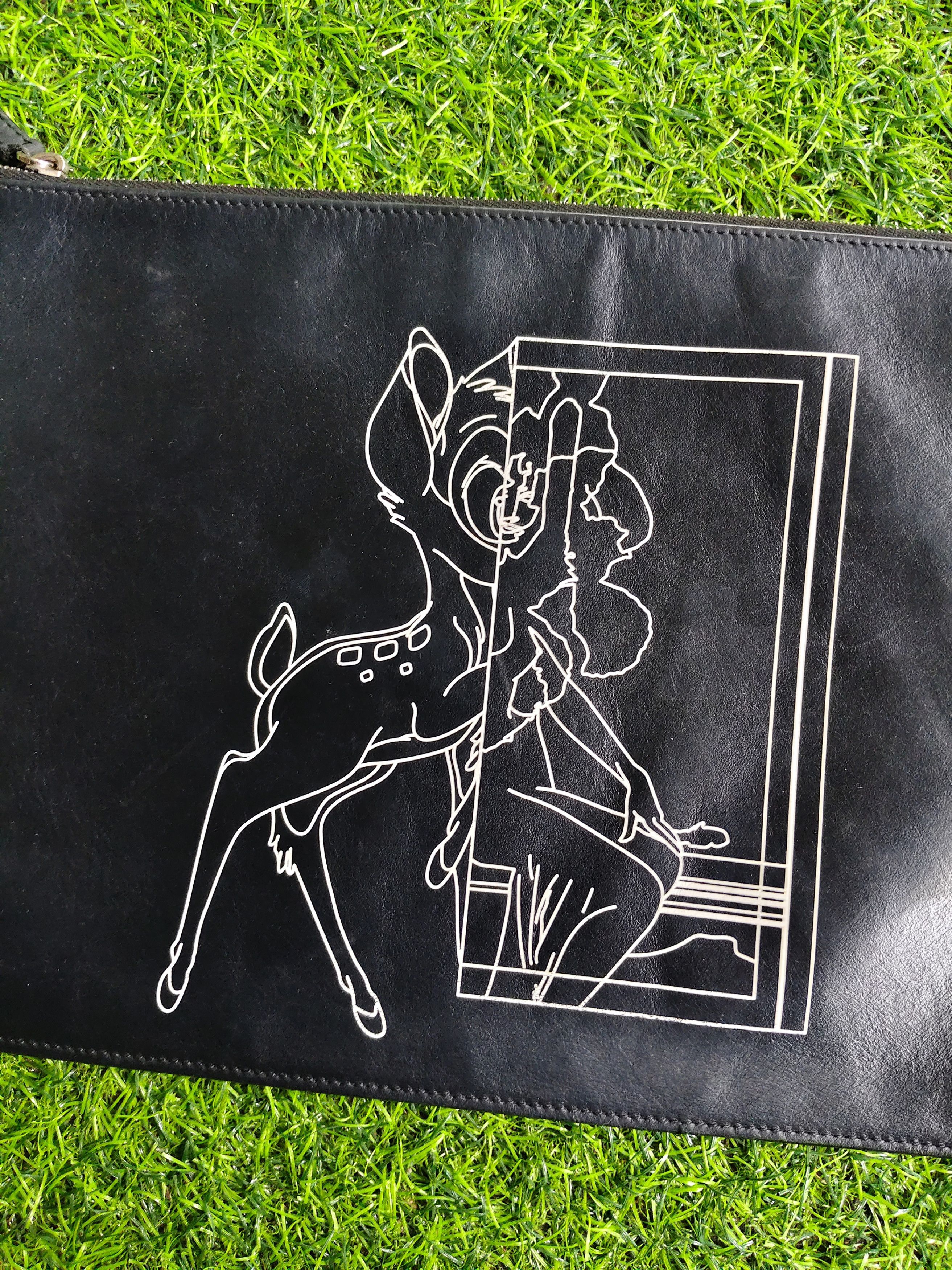 Givenchy Givenchy X Bambi sketchy leather clutch bag Size ONE SIZE - 2 Thumbnail