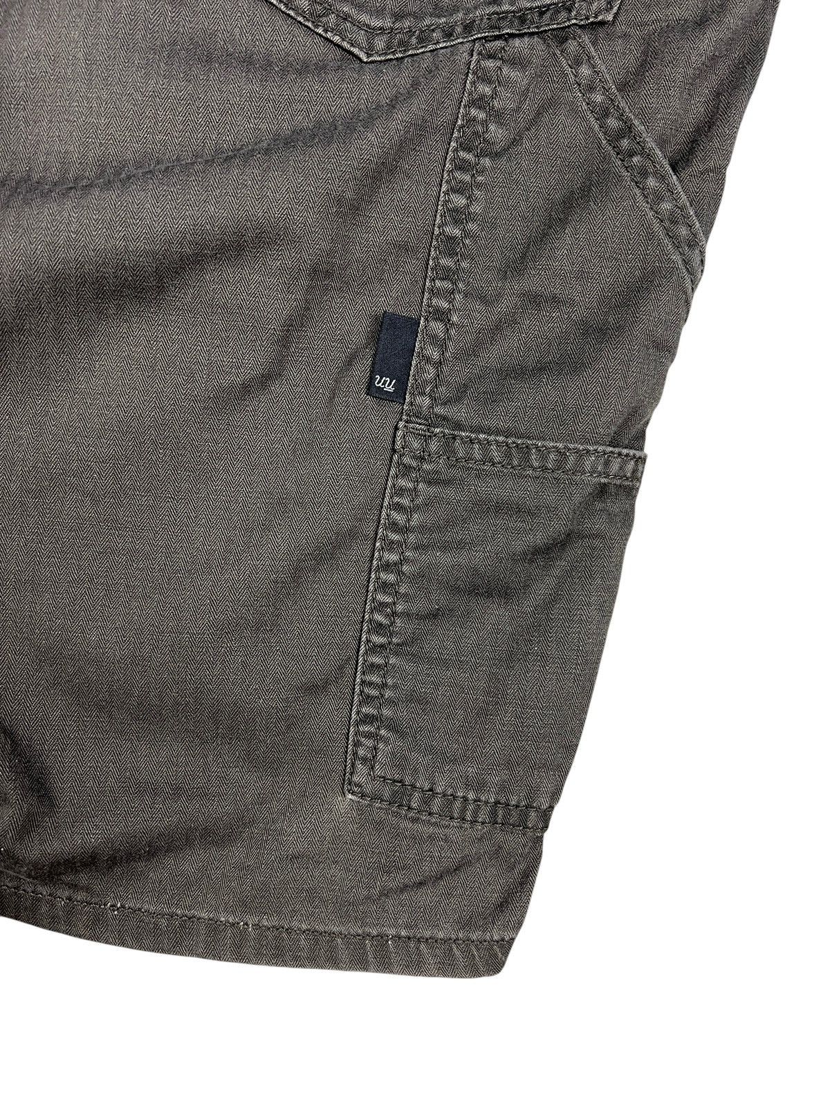 Undercover × Uniqlo Undercover x Uniqlo Carpenter Shorts Size US 34 / EU 50 - 6 Thumbnail
