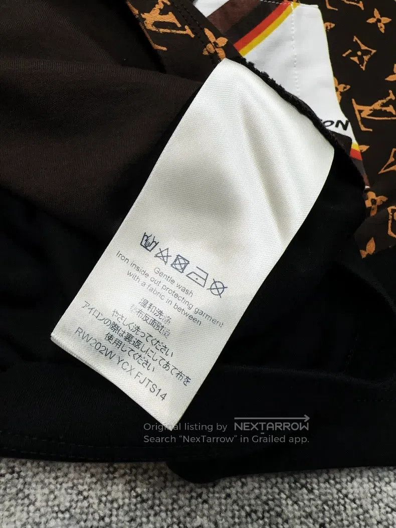 Louis Vuitton Louis Vuitton Brown black background with full print logo Size US M / EU 48-50 / 2 - 7 Thumbnail