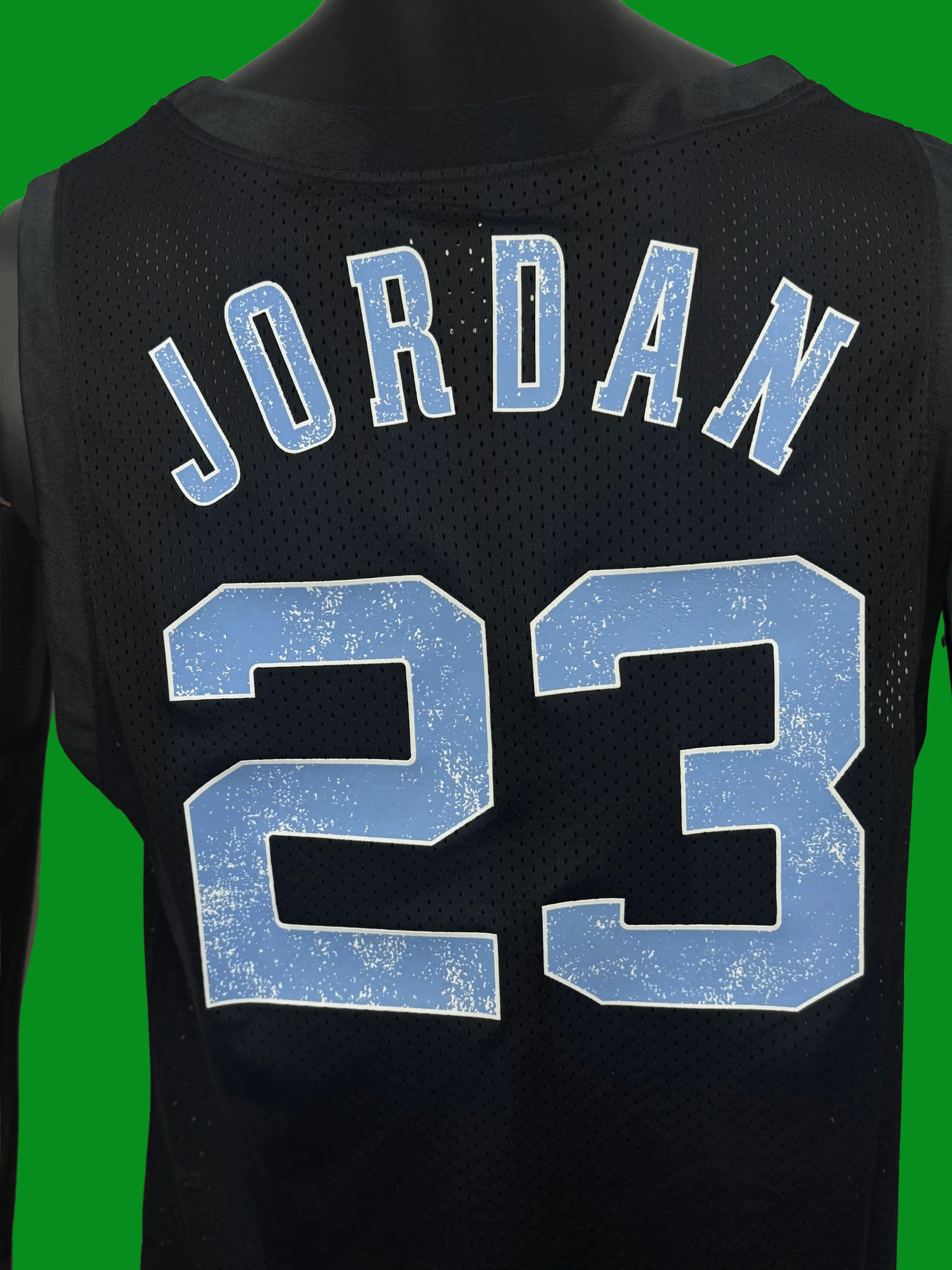 Jordan Brand Pre Owned- Nike Air Jordan DNA Distorted “UNC to Chicago” Size US M / EU 48-50 / 2 - 5 Thumbnail