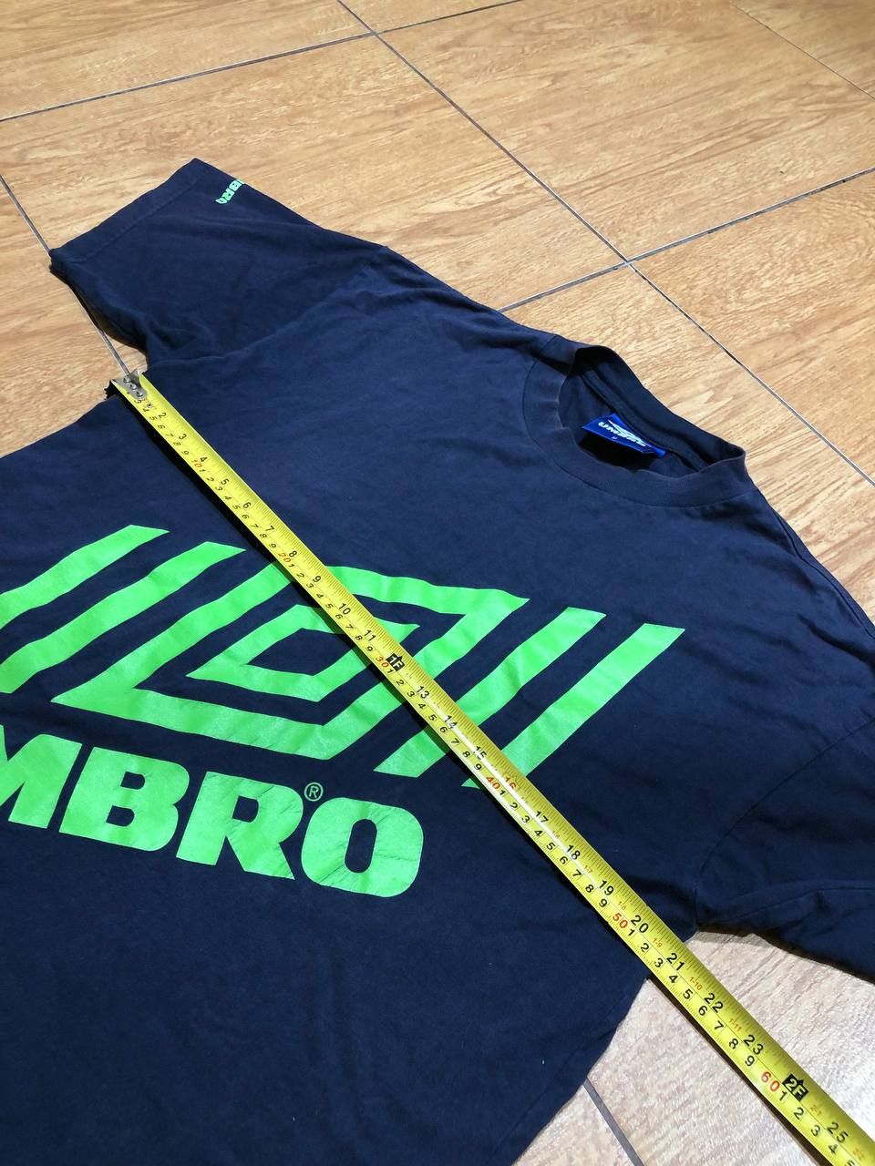 Nike VINTAGE UMBRO VERY RARE Big Center Logo Size US M / EU 48-50 / 2 - 9 Thumbnail