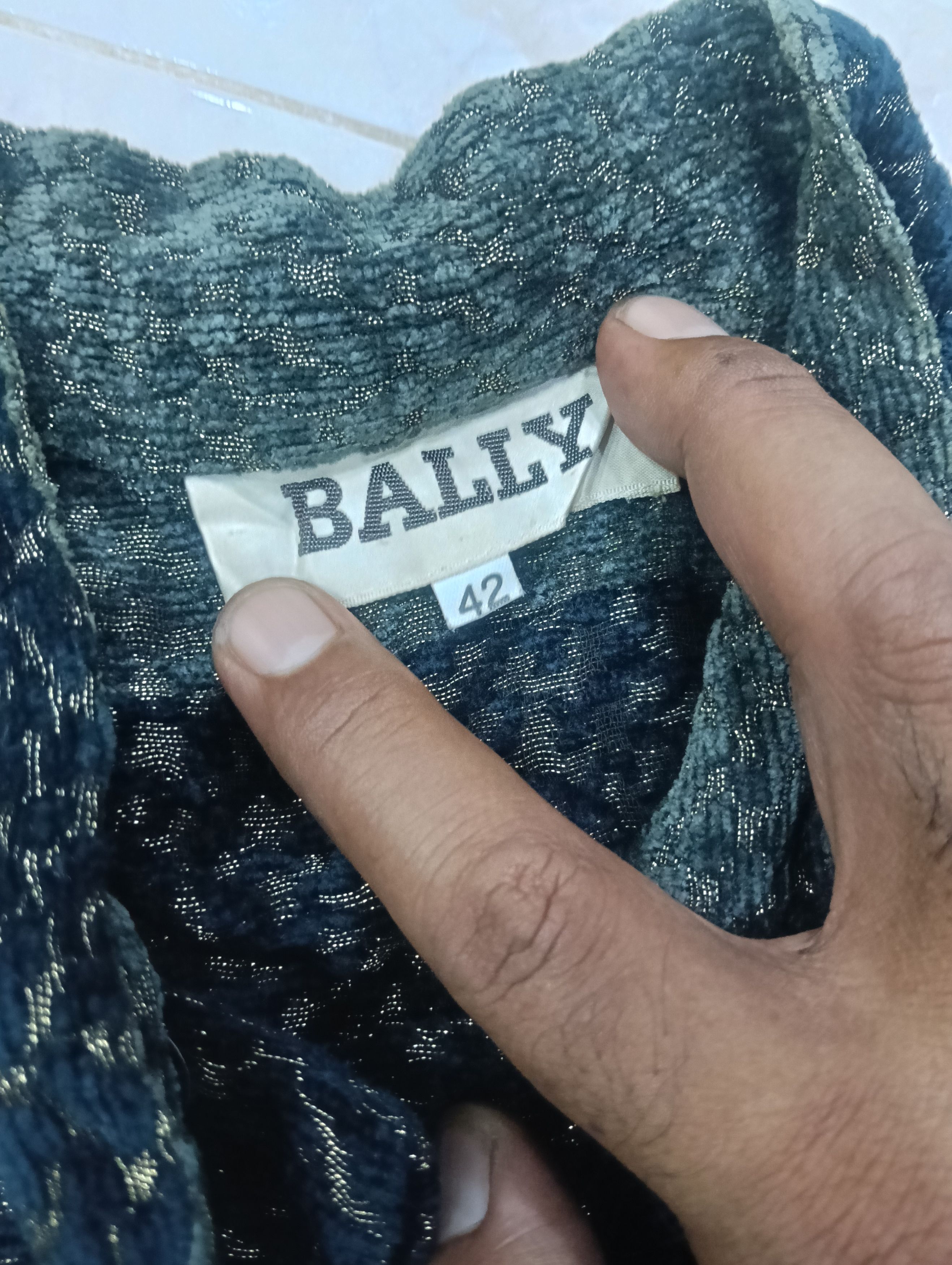 Bally Vintage Limited Bally Size M / US 6-8 / IT 42-44 - 10 Thumbnail