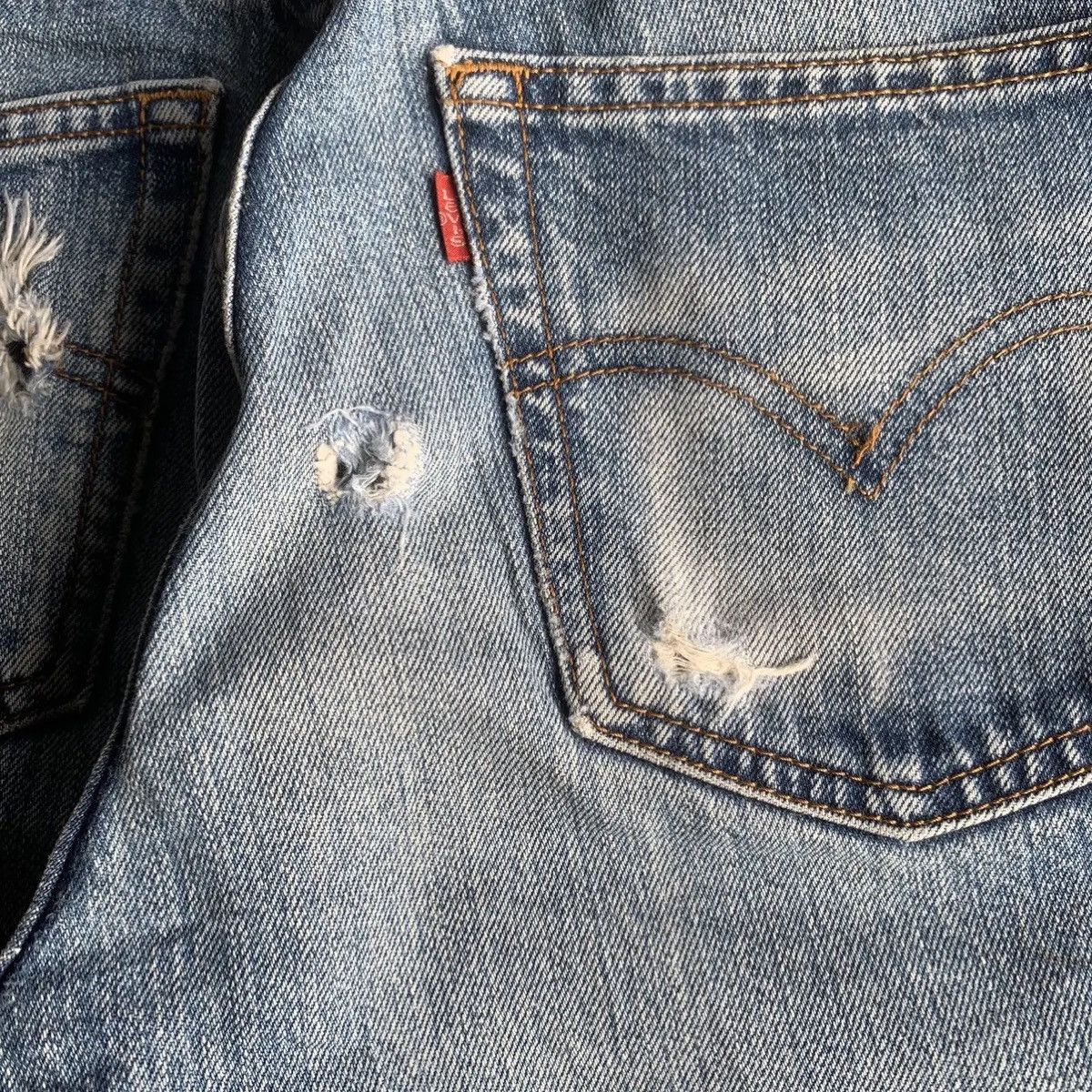 Levi's Vintage Levi’s 512 Blue Wash Jeans Distressed Denim Pants Size US 28 / EU 44 - 14 Thumbnail