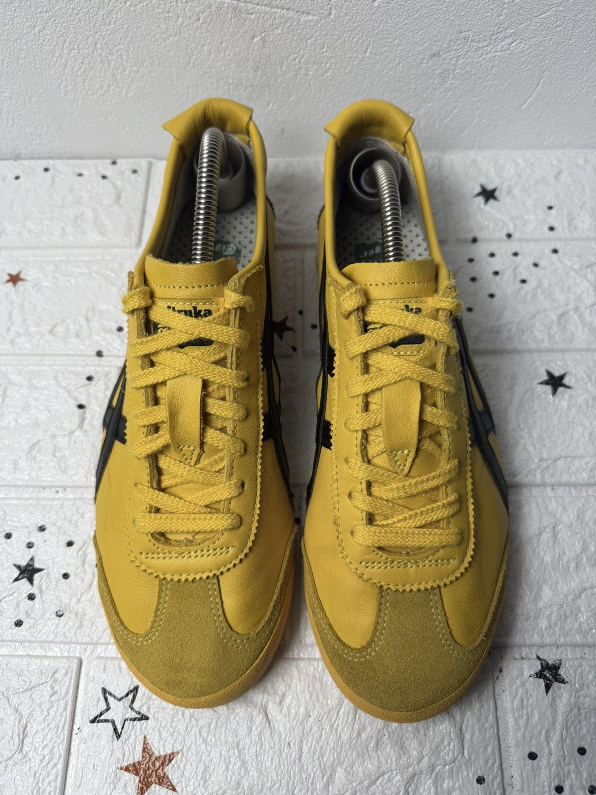 Onitsuka Tiger ONITSUKA TIGER MEXICO 66 YELLOW US9 UK8 EUR42.5 Casual Size US 9 / EU 42 - 5 Thumbnail
