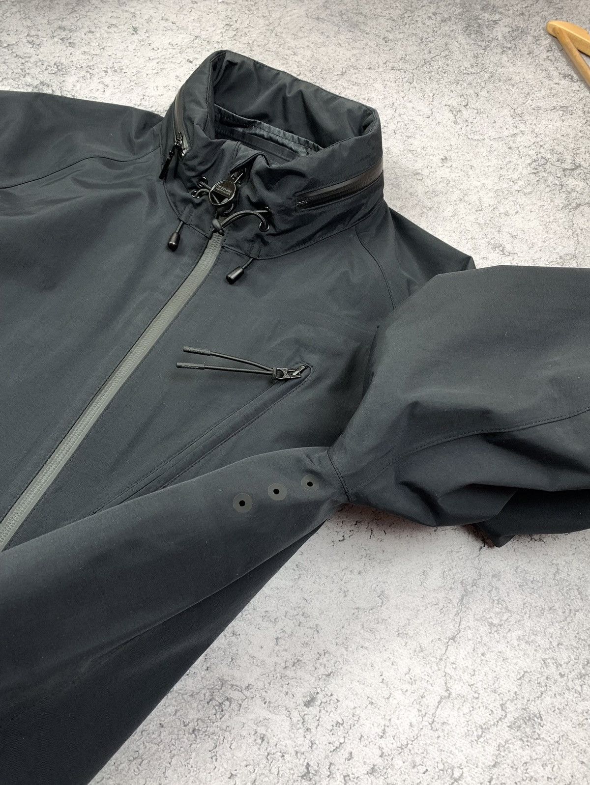 Barbour Barbour International Mayfield Waterproof Jacket Mens Size S Size US S / EU 44-46 / 1 - 6 Thumbnail