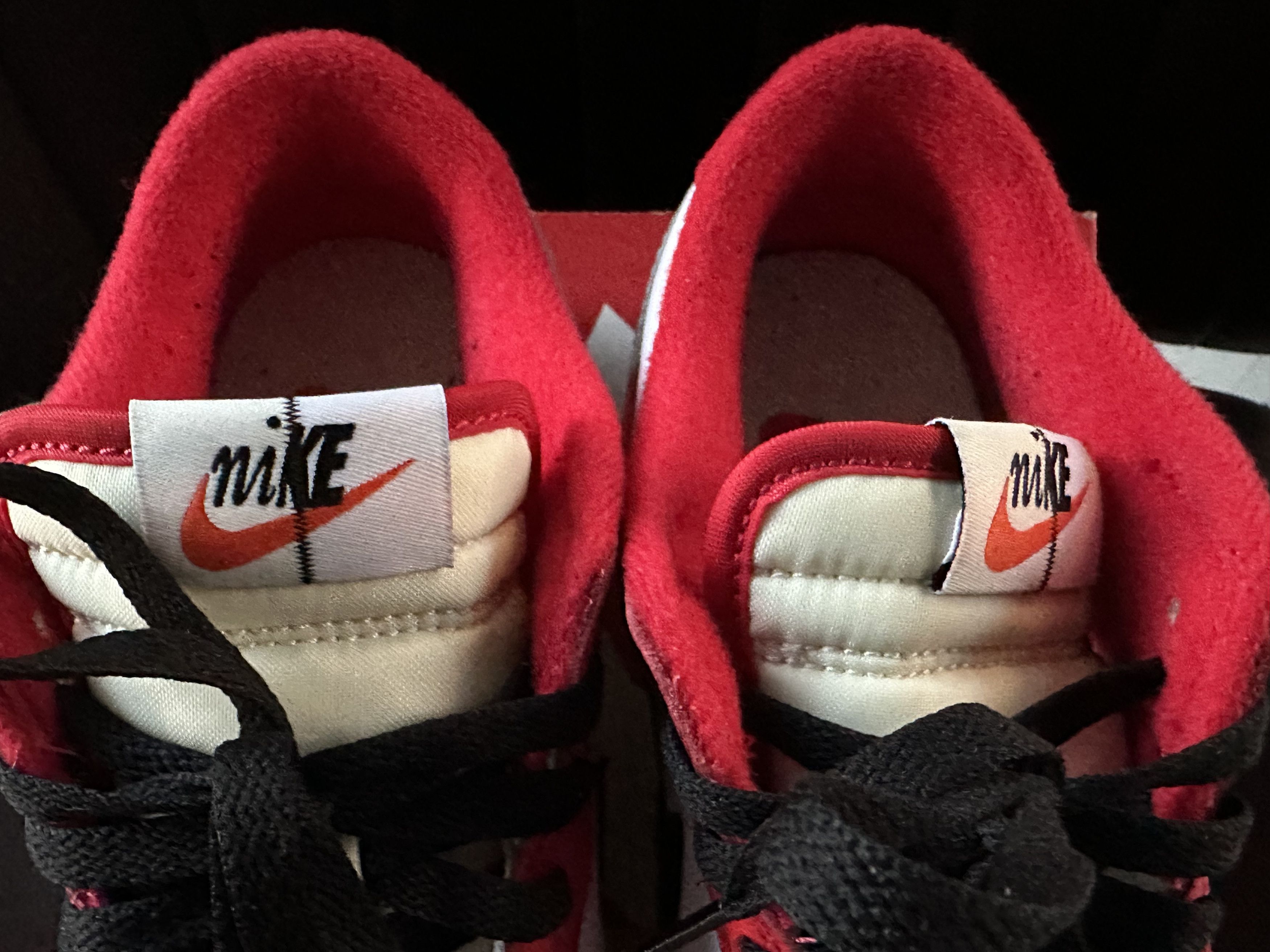 Jordan Brand × Nike PREOWNED NIKE DUNK LOW RETRO PRM "CHICAGO SPLIT" Size US 6 / EU 39 - 8 Thumbnail