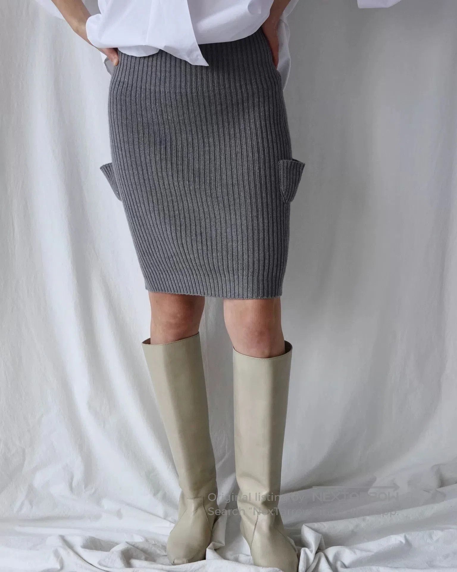 Issey Miyake Issey Miyake Ribbed Knit Skirt. Size 24" / US 00 / IT 34 - 1 Thumbnail