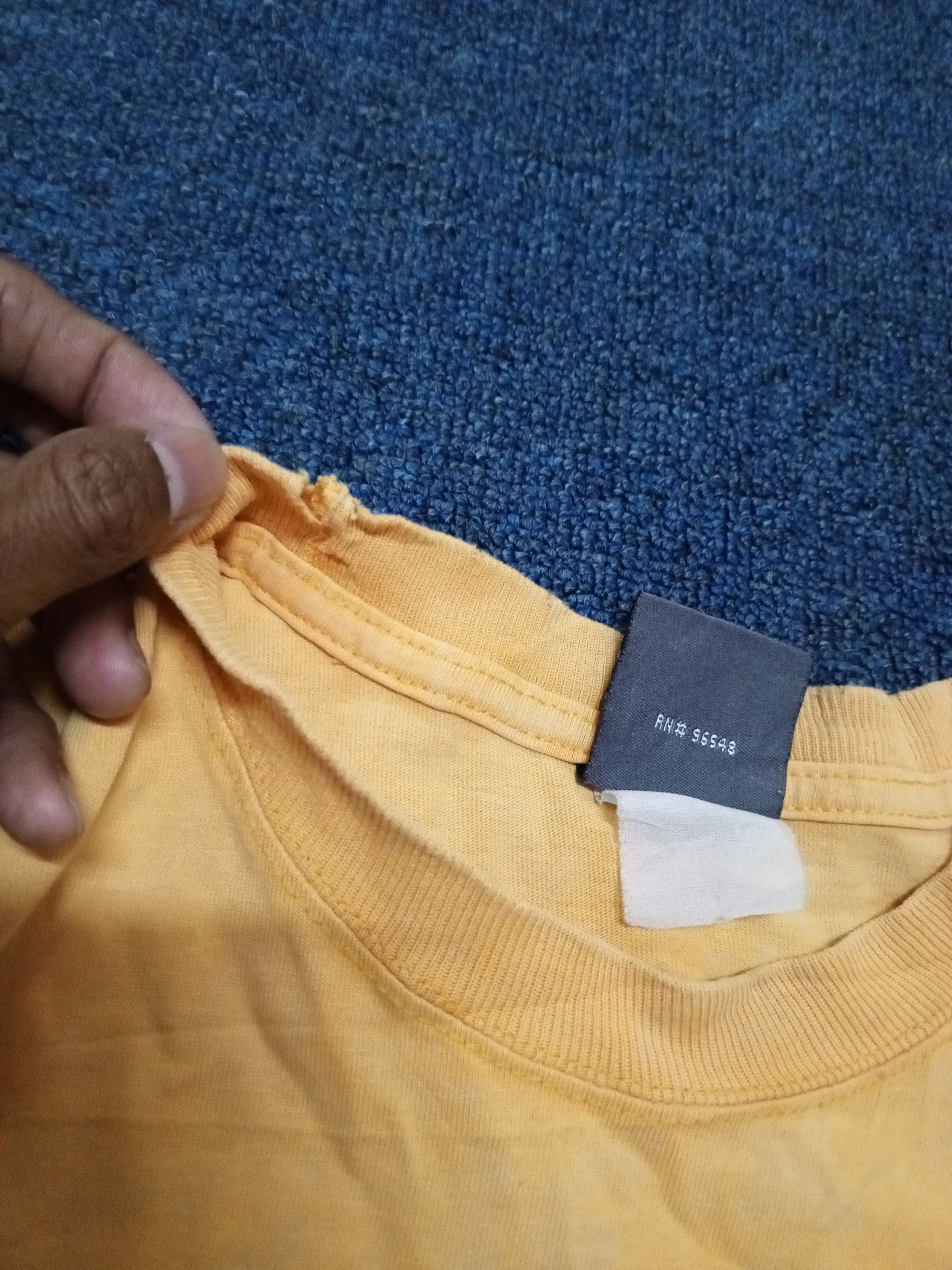 Oakley 💥BINDING OFFER💥90s Oakley yellow logo rare Size US M / EU 48-50 / 2 - 10 Thumbnail