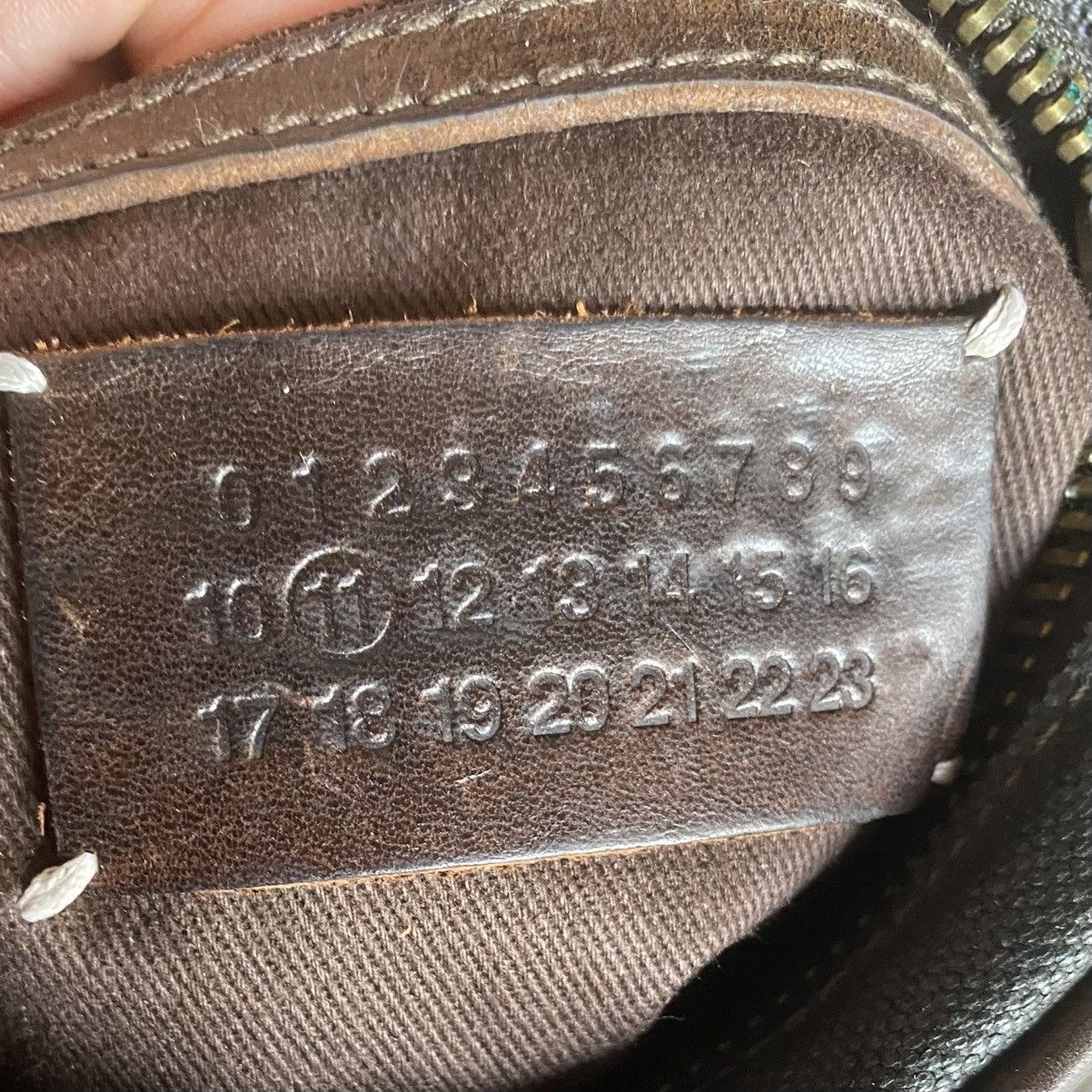 Maison Margiela Vintage 00’s Margiela Black Wax and Leather Bag Size ONE SIZE - 4 Thumbnail