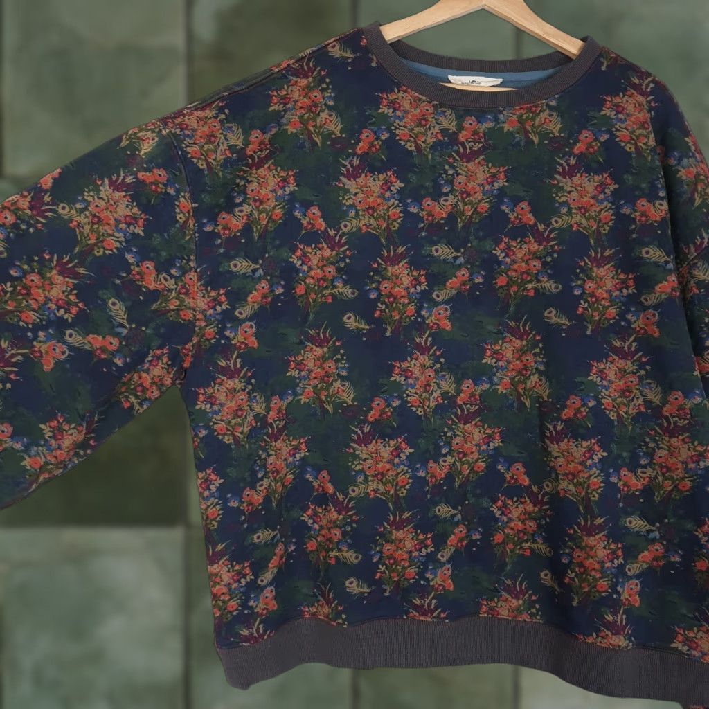 Vintage Natural Life Sweatshirt Womens S/M Navy Floral Oversized Boho Crewneck Pullover Size S / US 4 / IT 40 - 1 Thumbnail