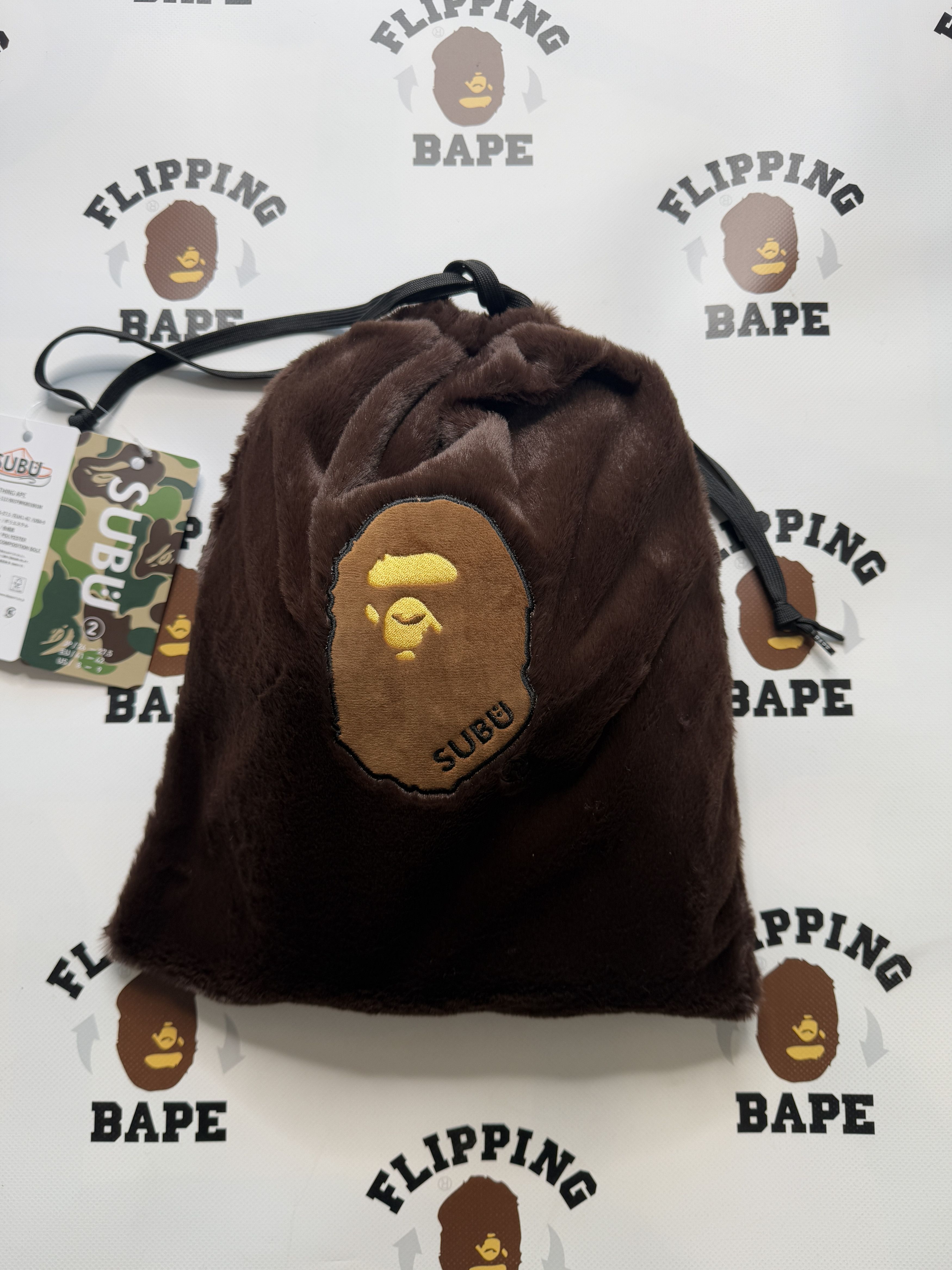 Bape × SUBU BAPE x SUBU APE HEAD PUFFER SANDALS Size US 6 / EU 39 - 18 Thumbnail