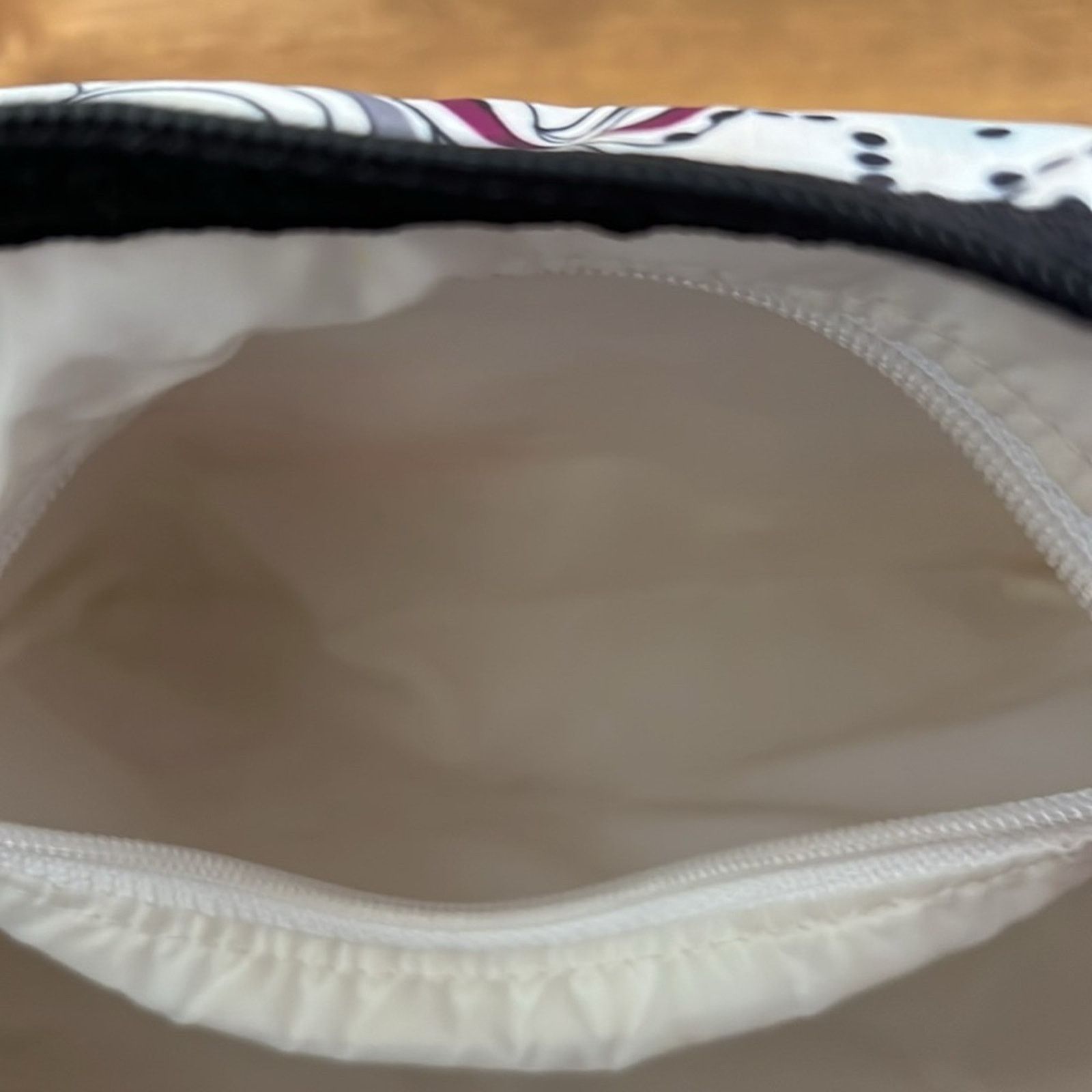 LeSportsac LeSportSac Classic Hobo in Butterfly and Floral Print Size ONE SIZE - 13 Thumbnail