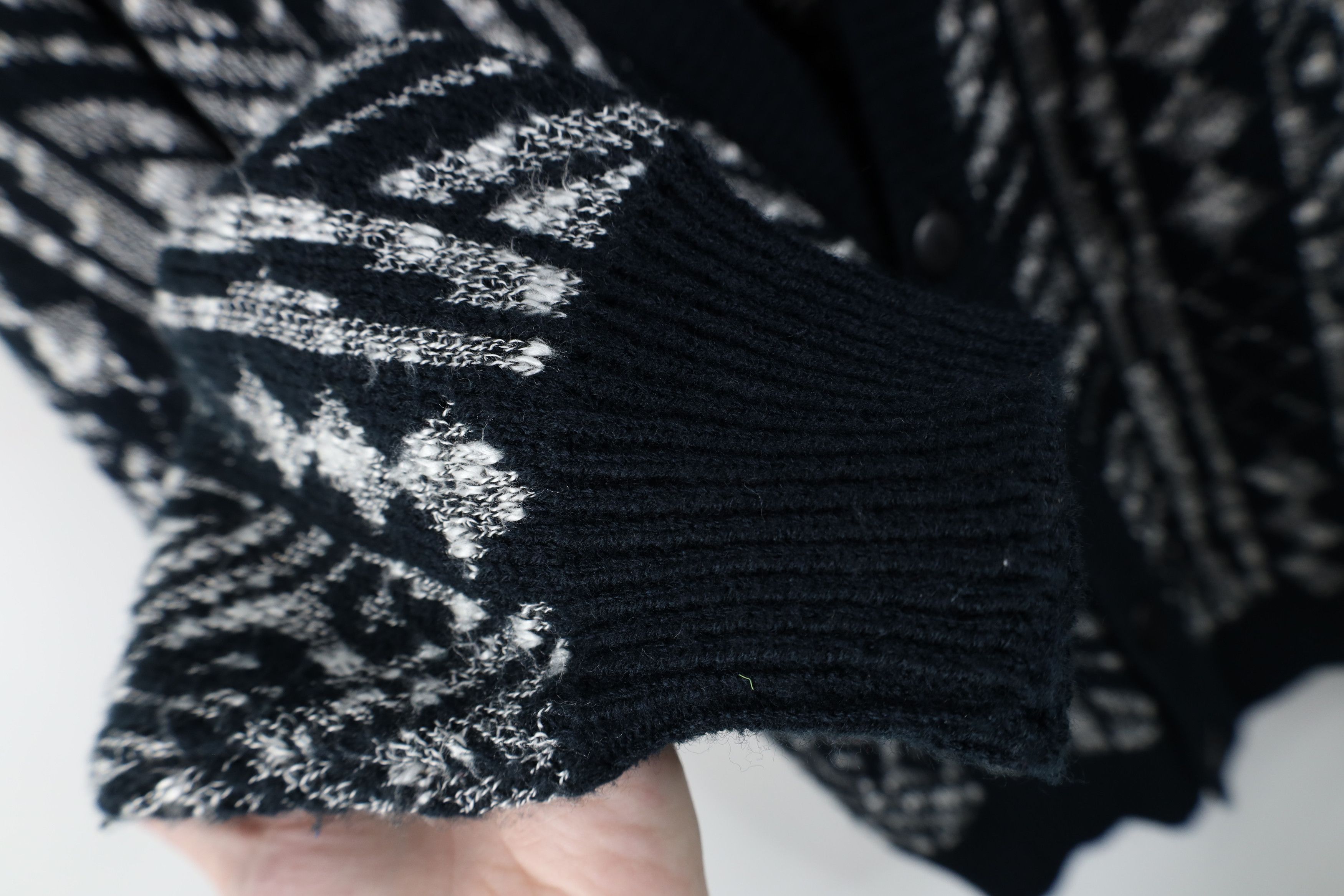 Vintage Vintage 90s Streetwear Geometric Knit Cardigan Sweater Size US L / EU 52-54 / 3 - 6 Thumbnail