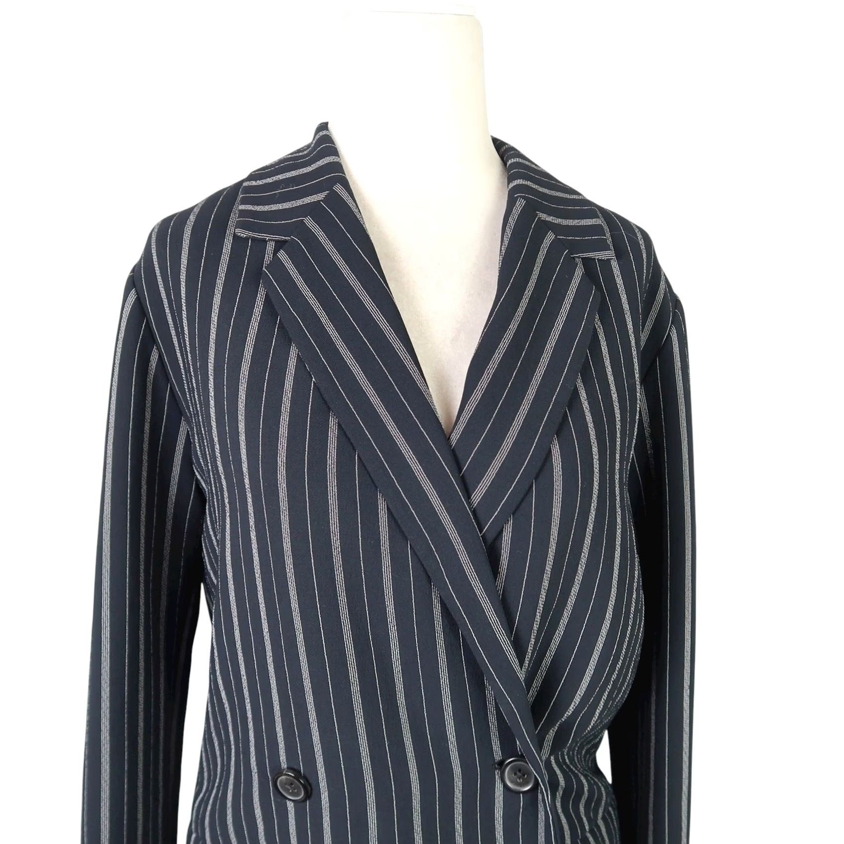 Vintage VINTAGE? Wilfred Blazer Jacket Women XXS Black Pinstripe Double-Breasted Buttoned Blazer Size XXS / US 00 / IT 34 - 2 Thumbnail