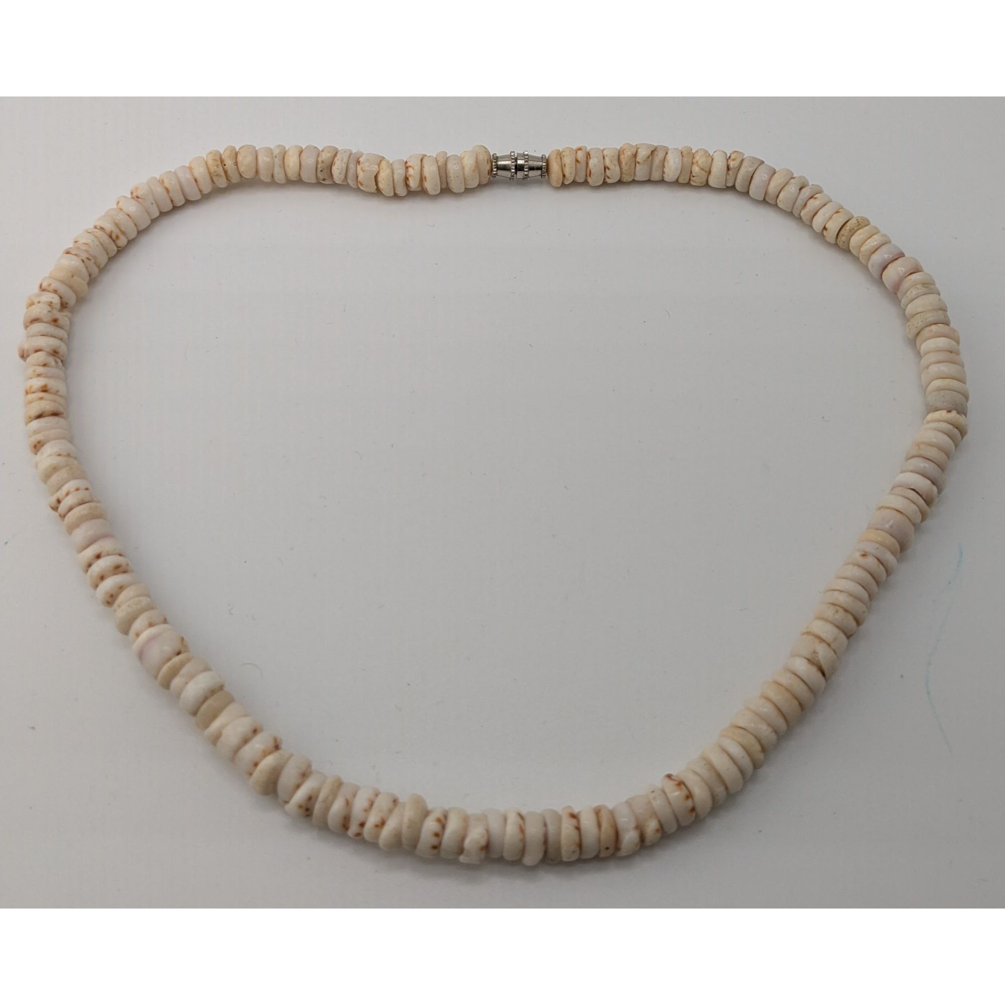 Other Vintage Beachy White Shell Bead Necklace Size ONE SIZE - 6 Thumbnail