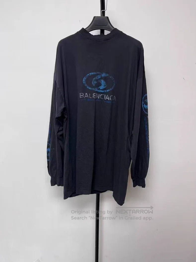 Balenciaga Balenciaga Letter Logo Pattern Printed Long Sleeve T-Shirt Size US S / EU 44-46 / 1 - 1 Thumbnail