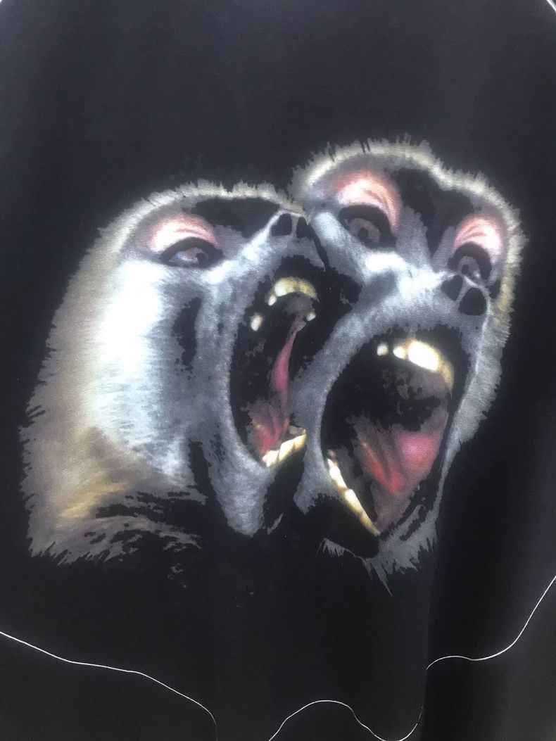 Givenchy Givenchy Ape T-Shirt XL Size Size US XL / EU 56 / 4 - 3 Thumbnail