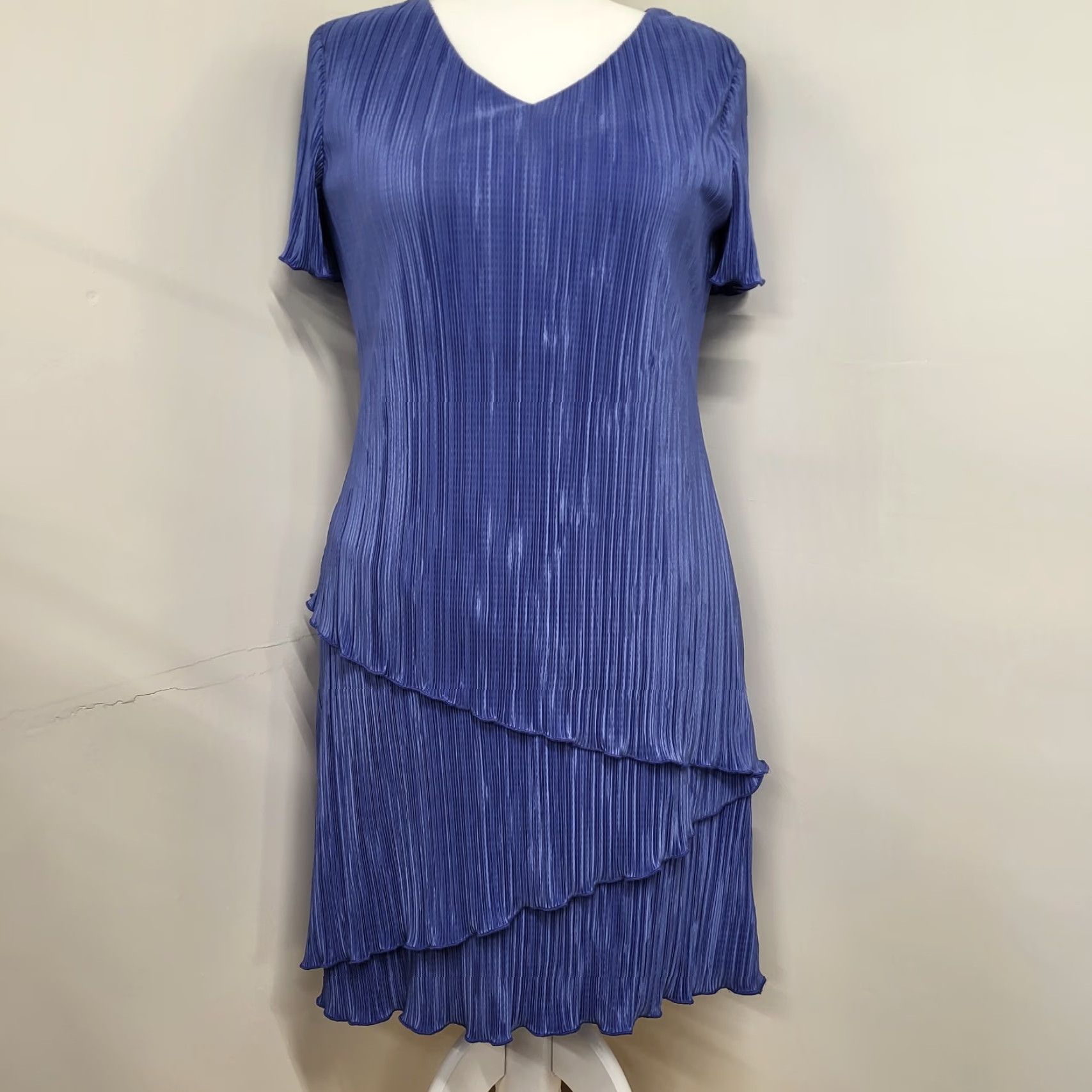 Coldwater Creek VINTAGE Coldwater Creek Formal Midi Dress 14P Periwinkle Crepe Tiered Flutter Sleeve Short Sleeve Blue Women's Dress Size XL / US 12-14 / IT 48-50 - 4 Thumbnail