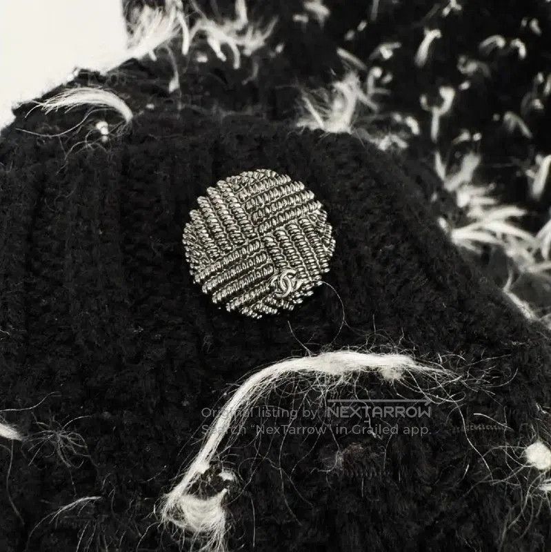 Chanel Chanel Black Knit Sweater for Women's Spring . Size S / US 4 / IT 40 - 3 Thumbnail