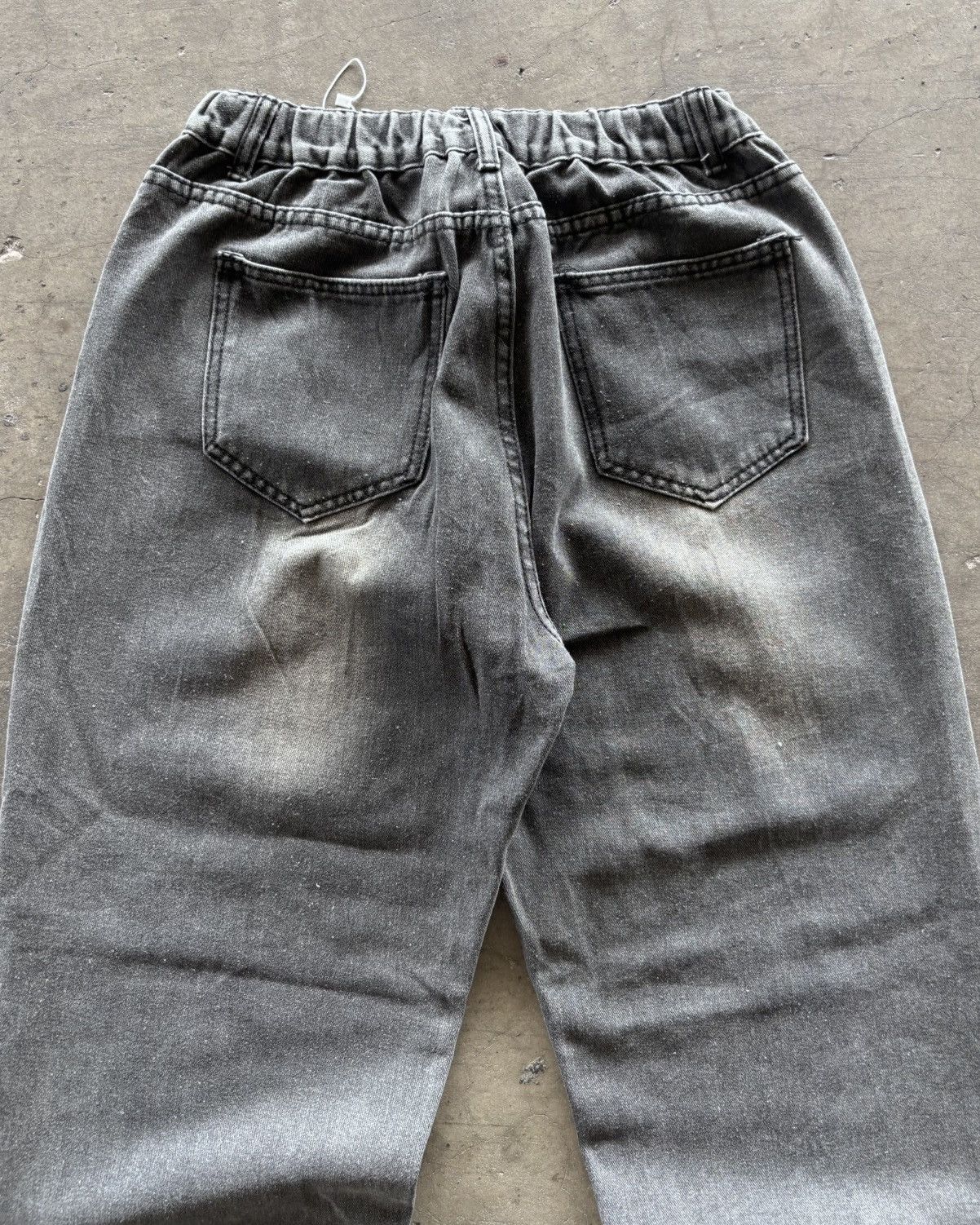 Japanese Brand × KMRii × Le Grande Bleu (L.G.B.) 2000s Mud Washed Black Baggy Jeans Size US 33 - 4 Thumbnail